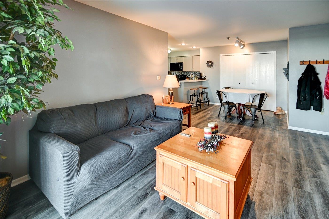 203 Kearney Way 104