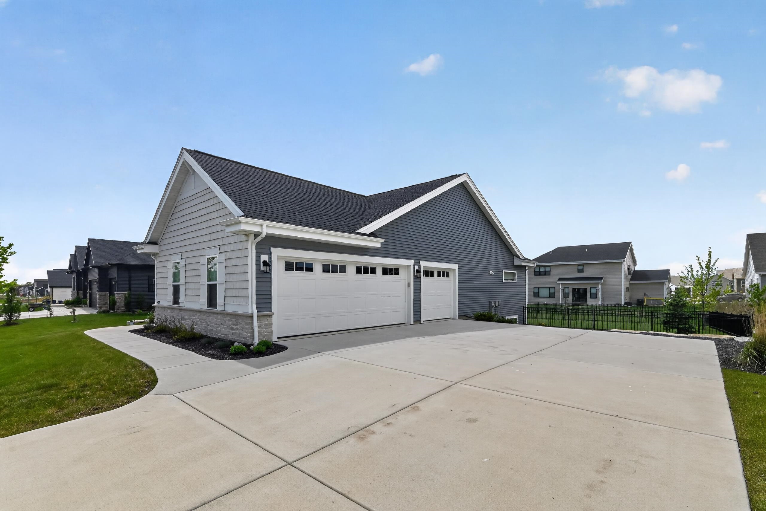 6659 Grouse Woods Road