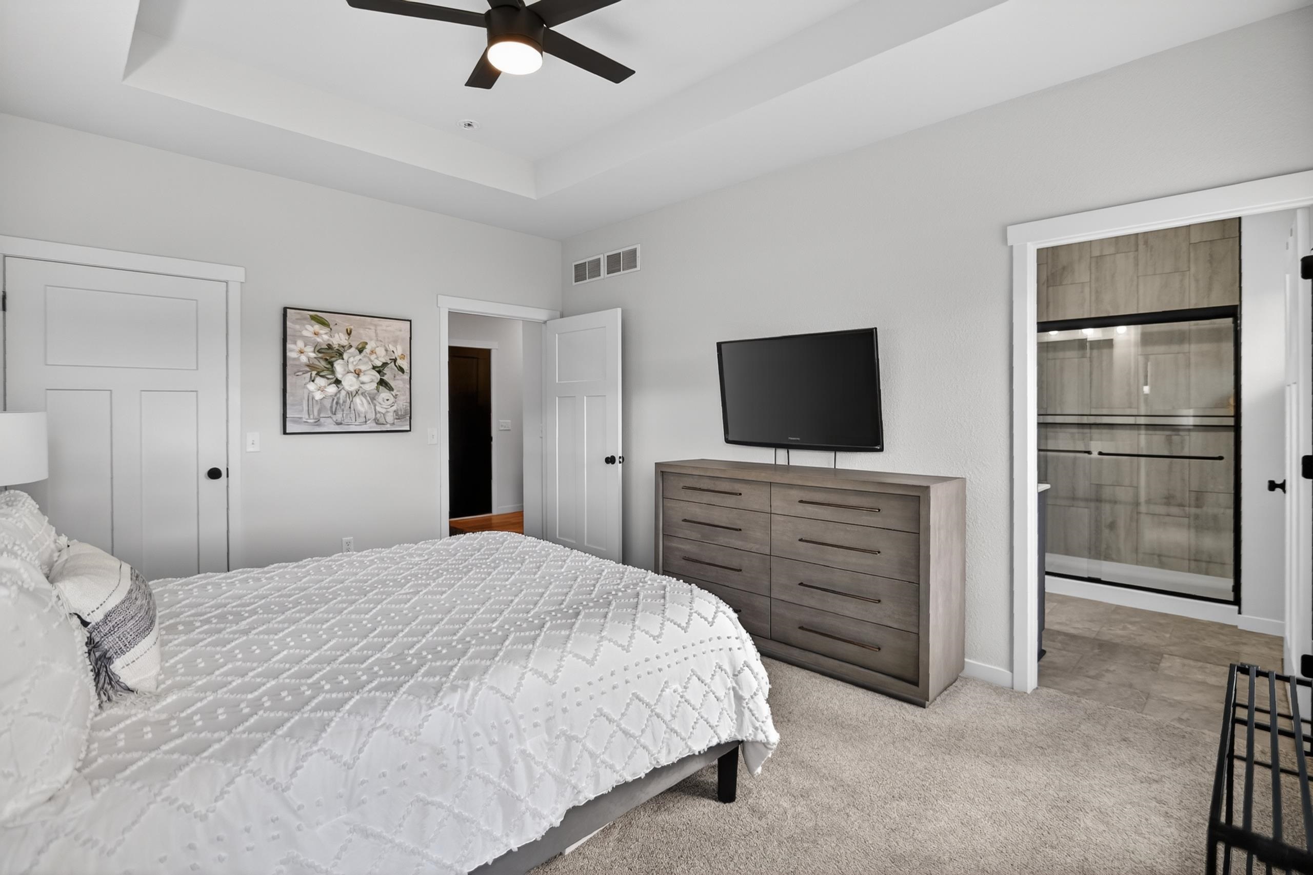 6659 Grouse Woods Road