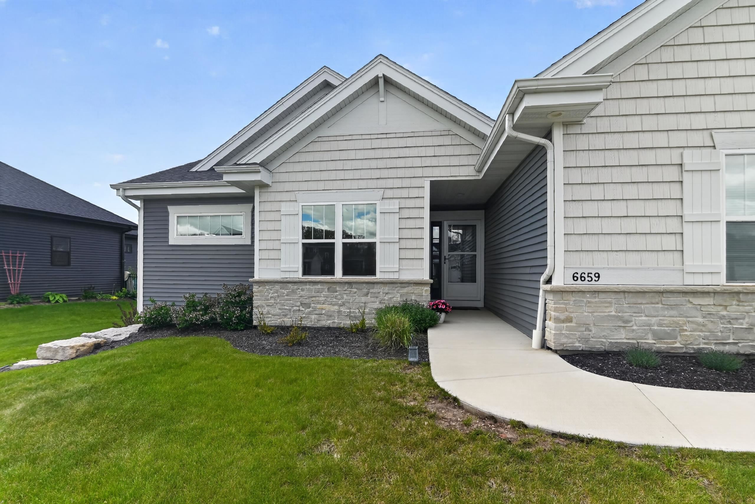 6659 Grouse Woods Road