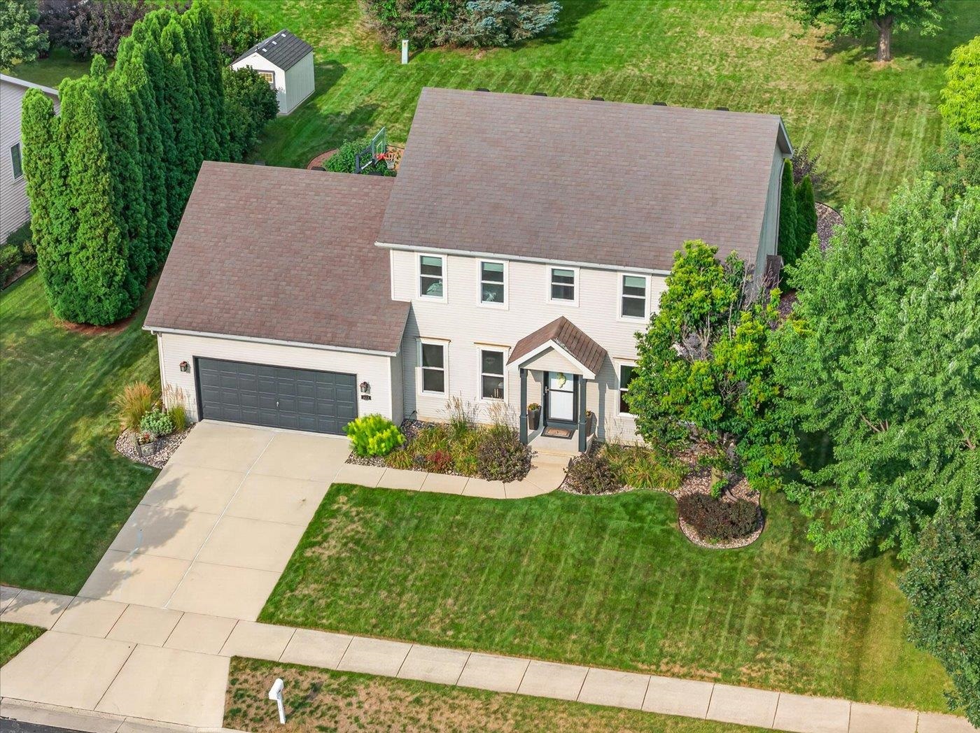 912 Questa Ridge Trail