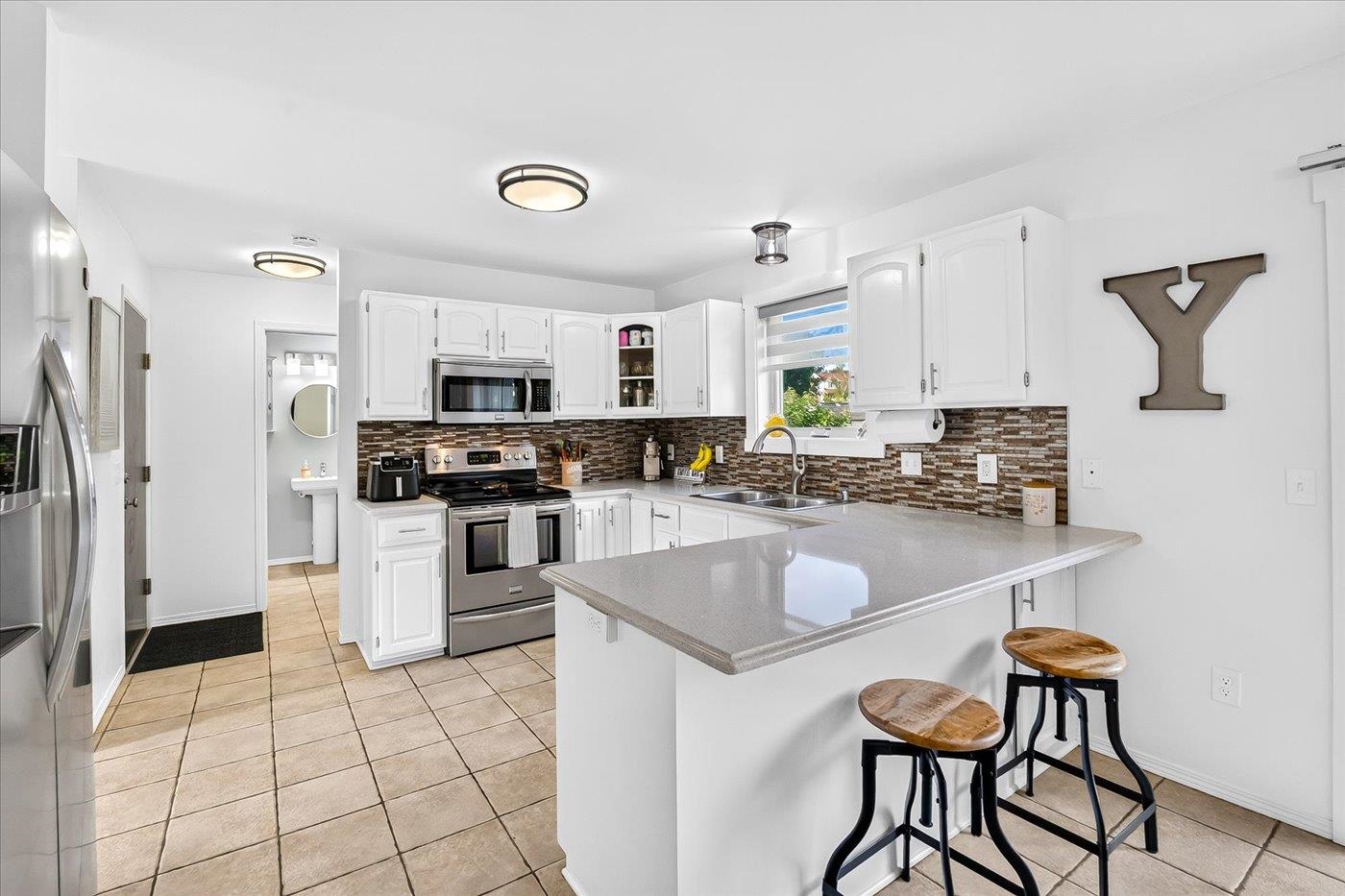 912 Questa Ridge Trail
