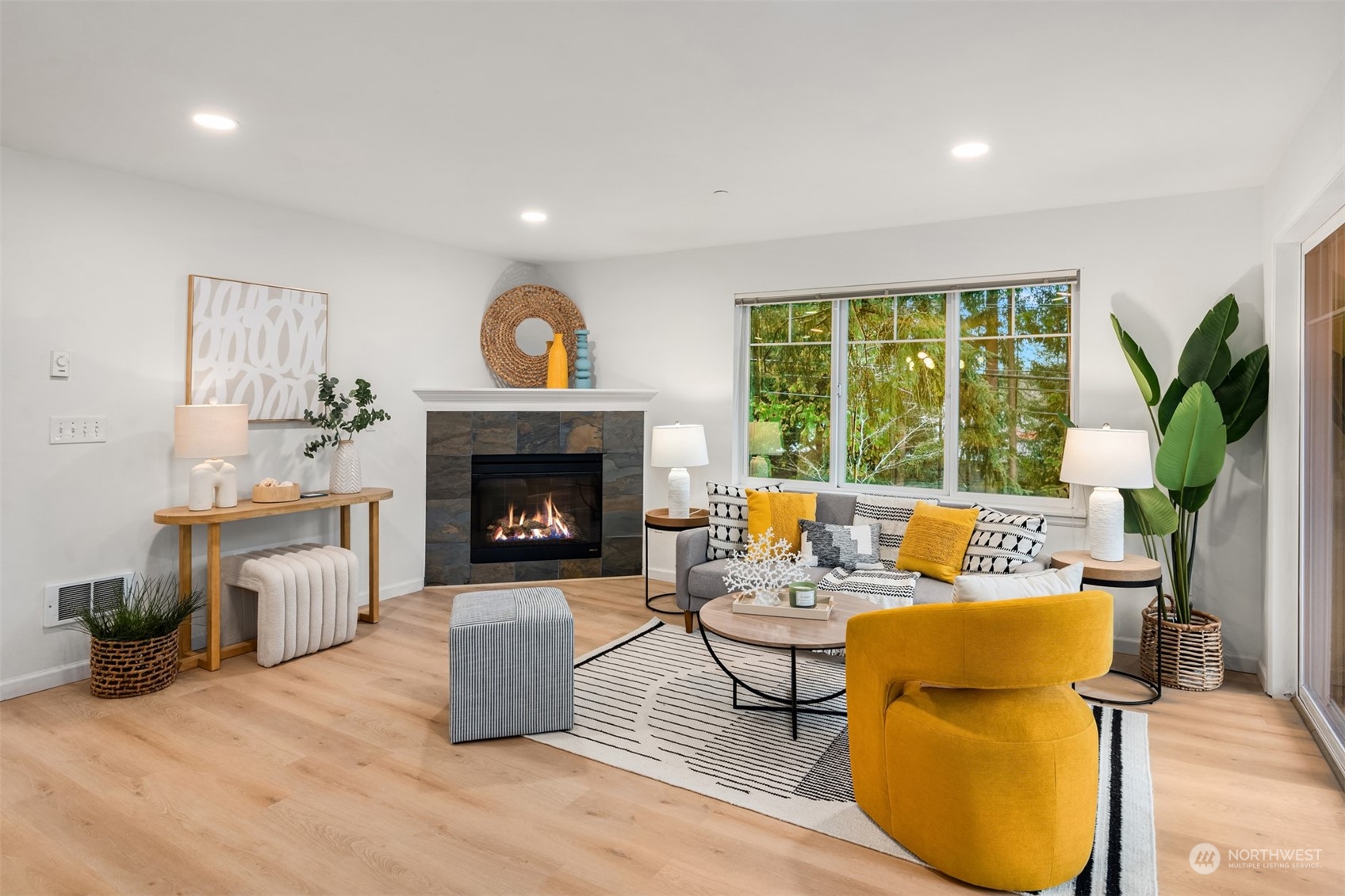 11302 124th Avenue NE Unit: 202