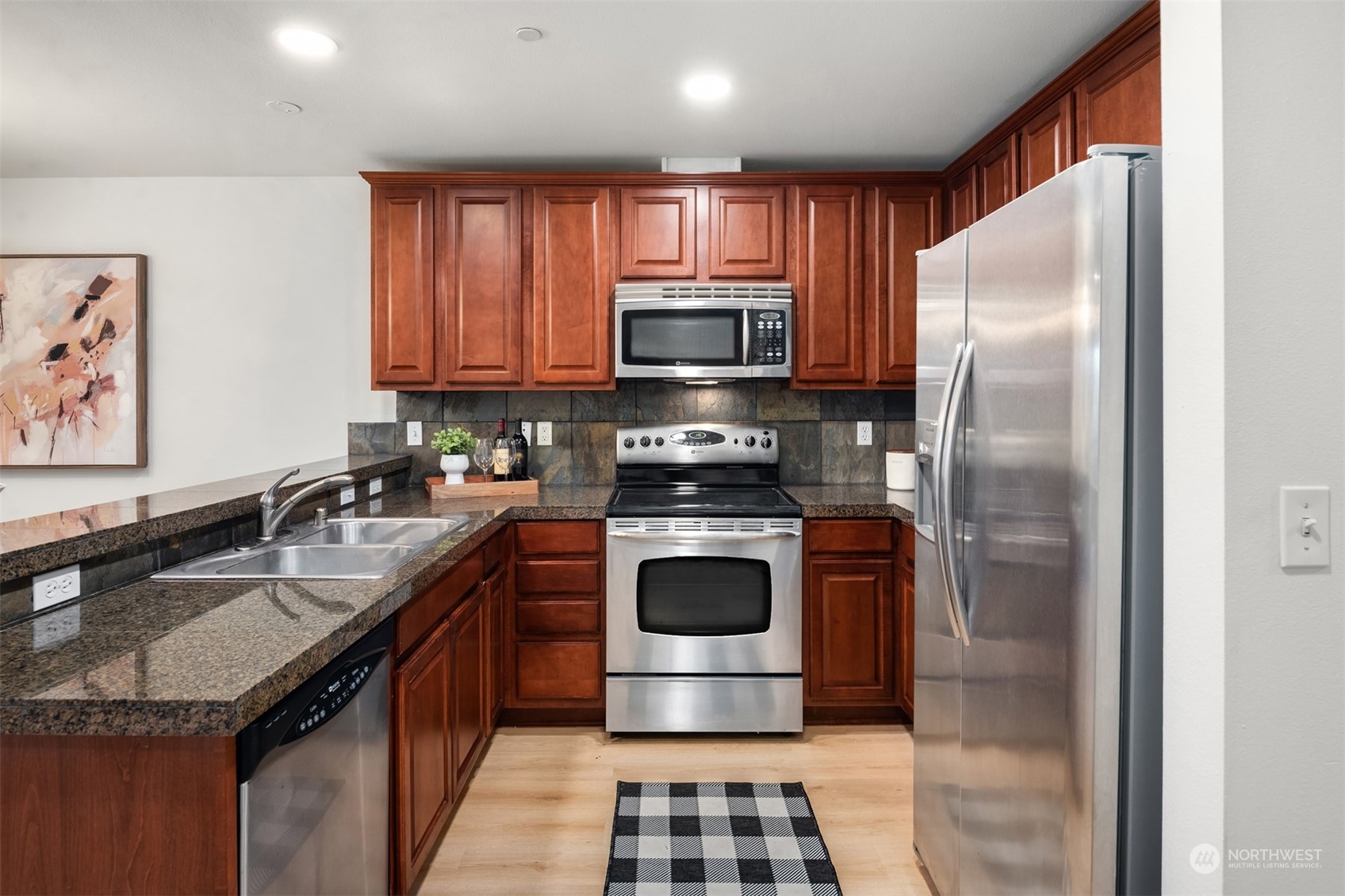 11302 124th Avenue NE Unit: 202