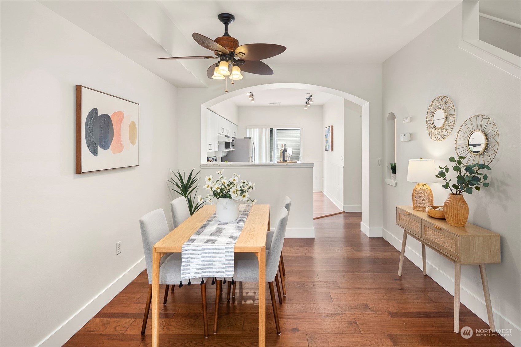 18211 NE 95th Way Unit: 105