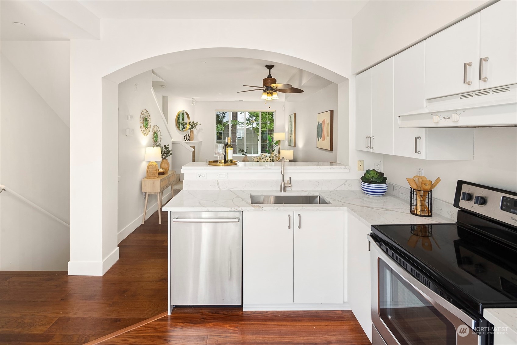 18211 NE 95th Way Unit: 105