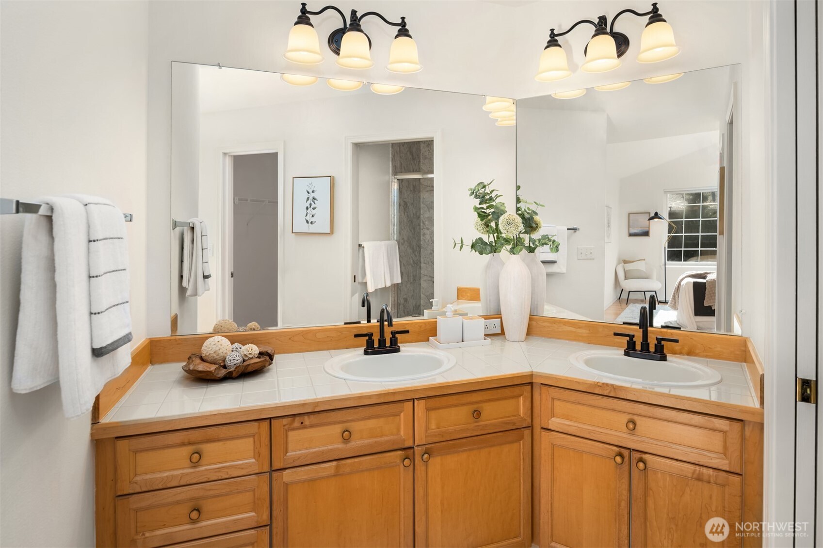 18544 NE 57th Street