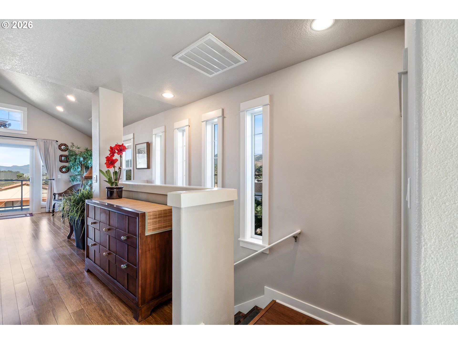 108 N 3RD AVE