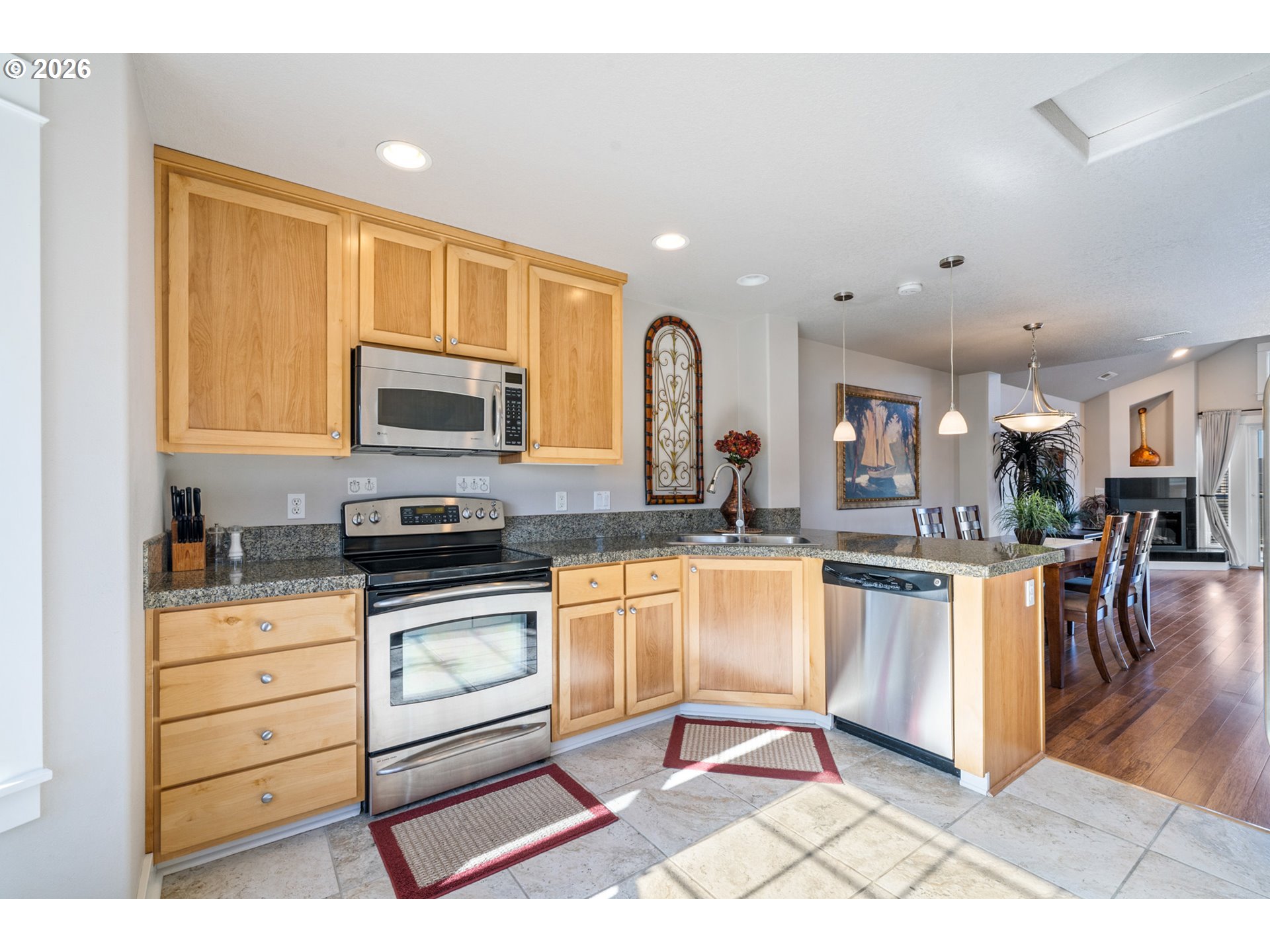 108 N 3RD AVE