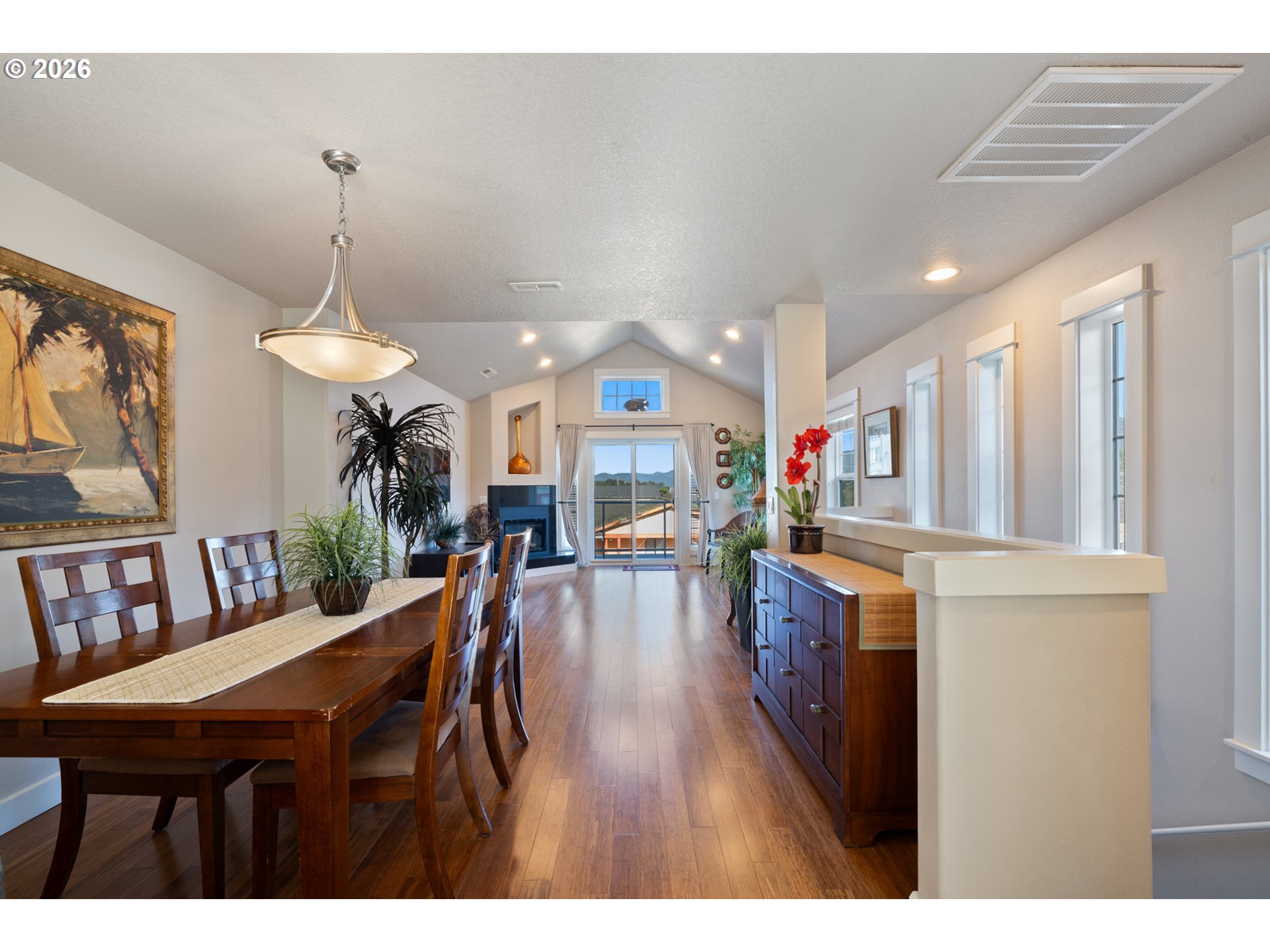 108 N 3RD AVE