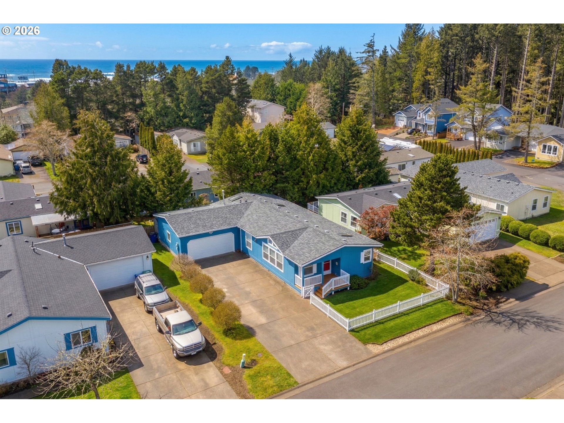 370 SE ANCHOR AVE