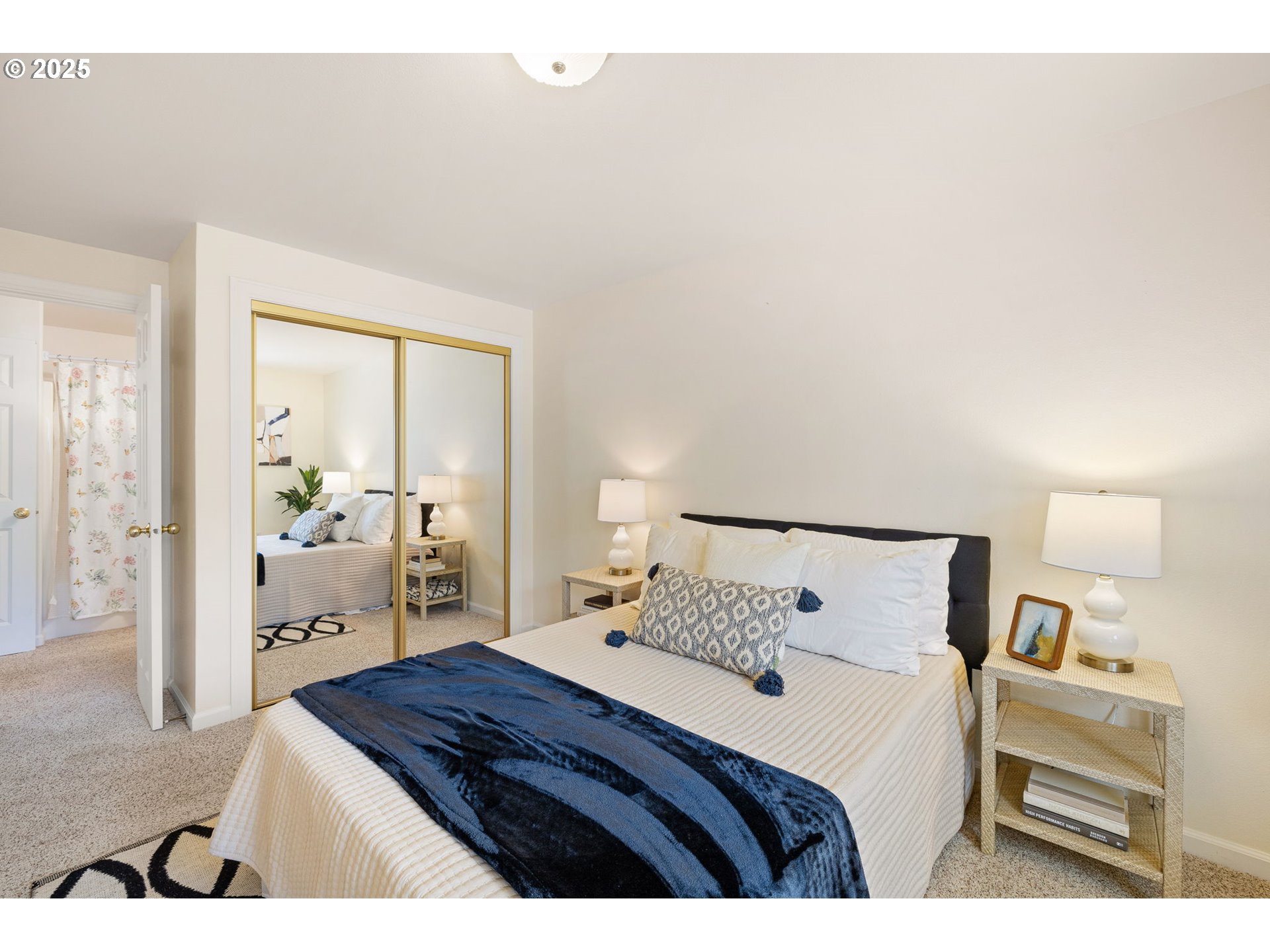 280 MAGNOLIA DR