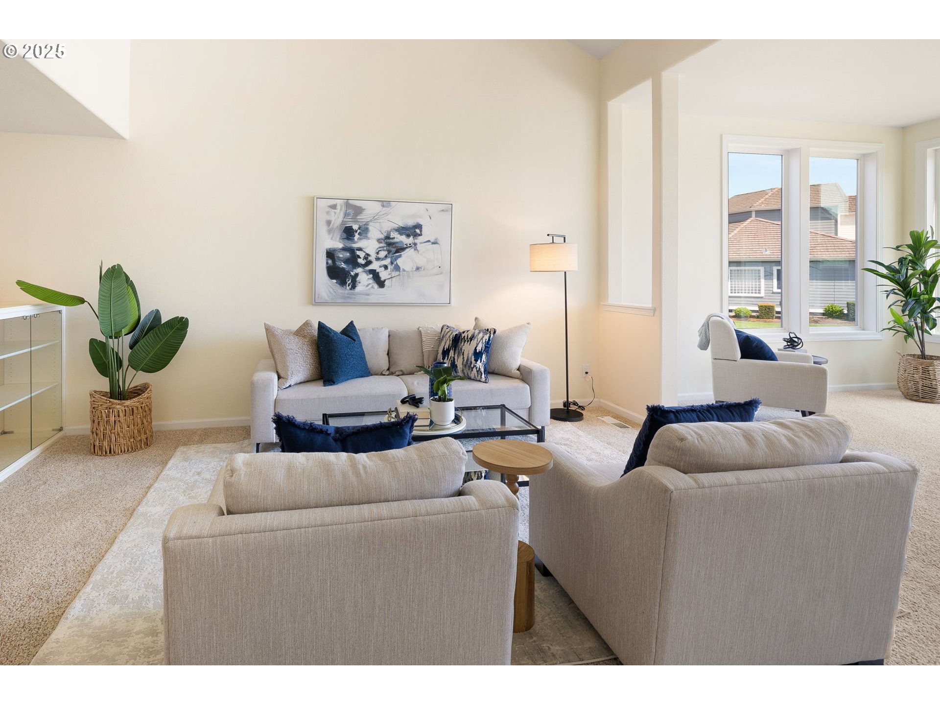280 MAGNOLIA DR