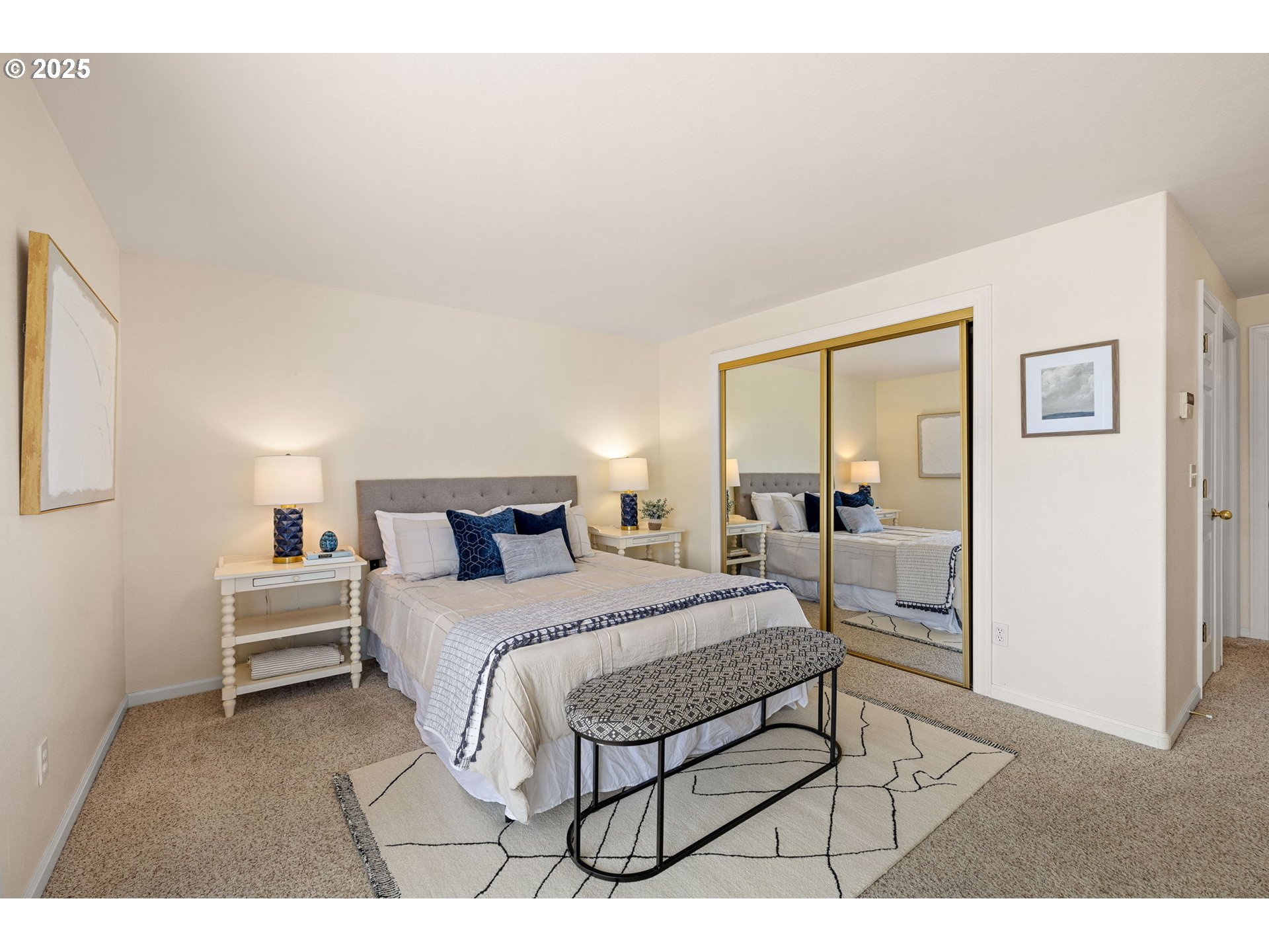 280 MAGNOLIA DR