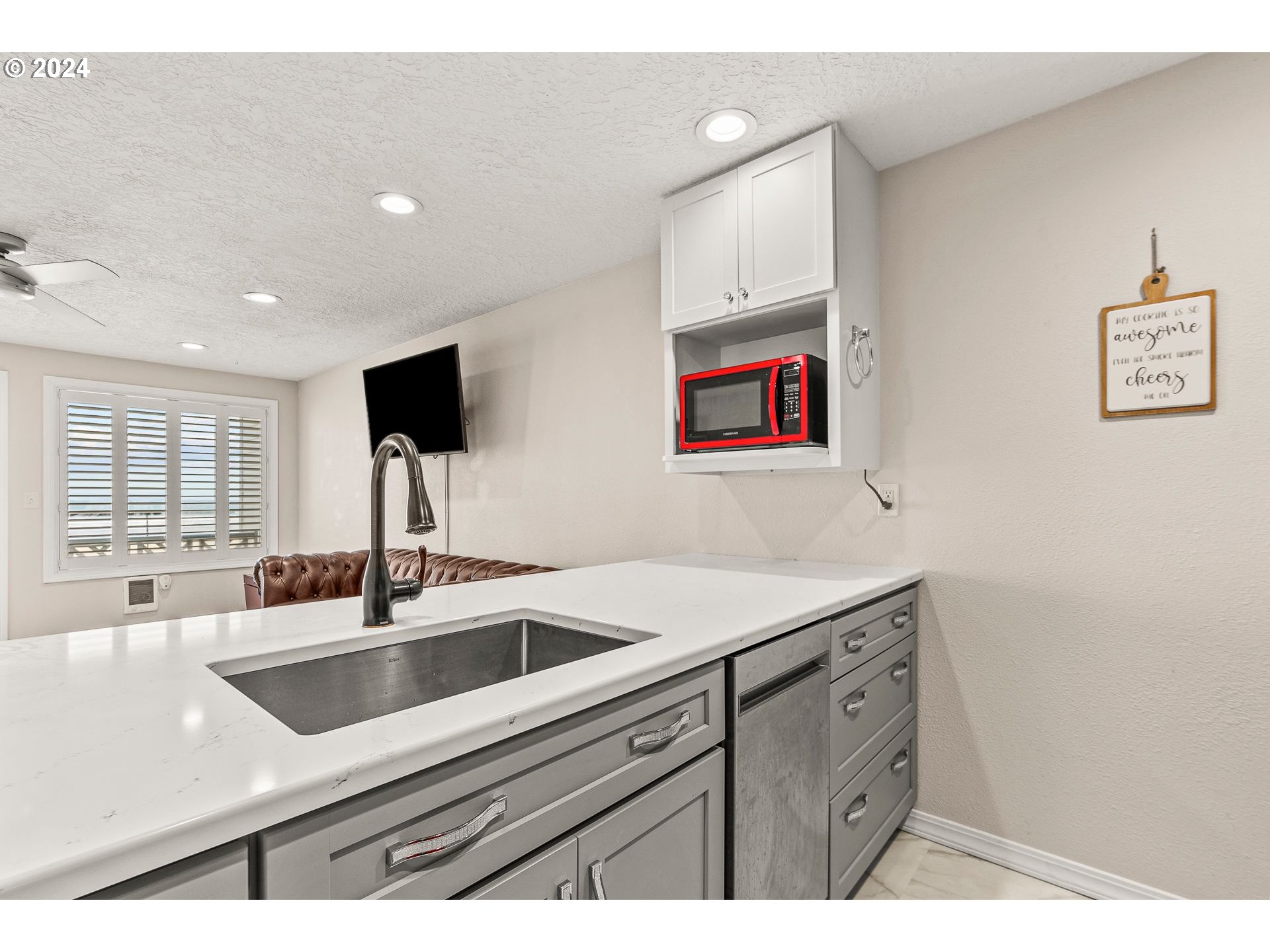 145 N MILLER ST 101