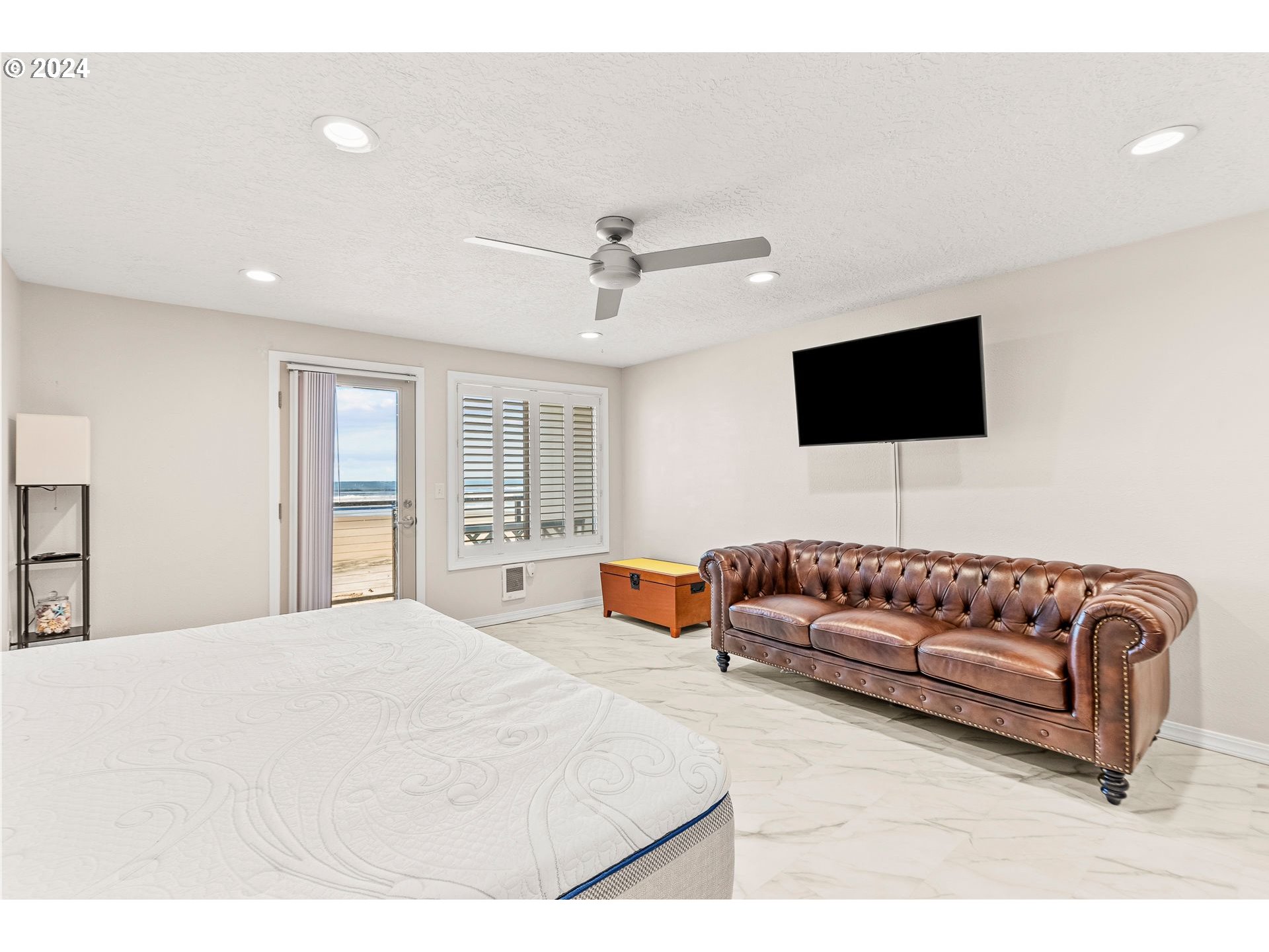 145 N MILLER ST 101