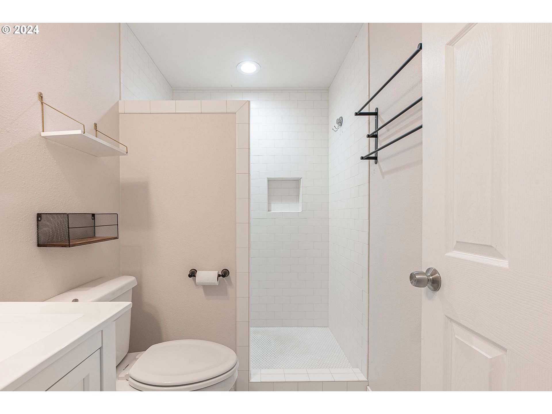 145 N MILLER ST 101