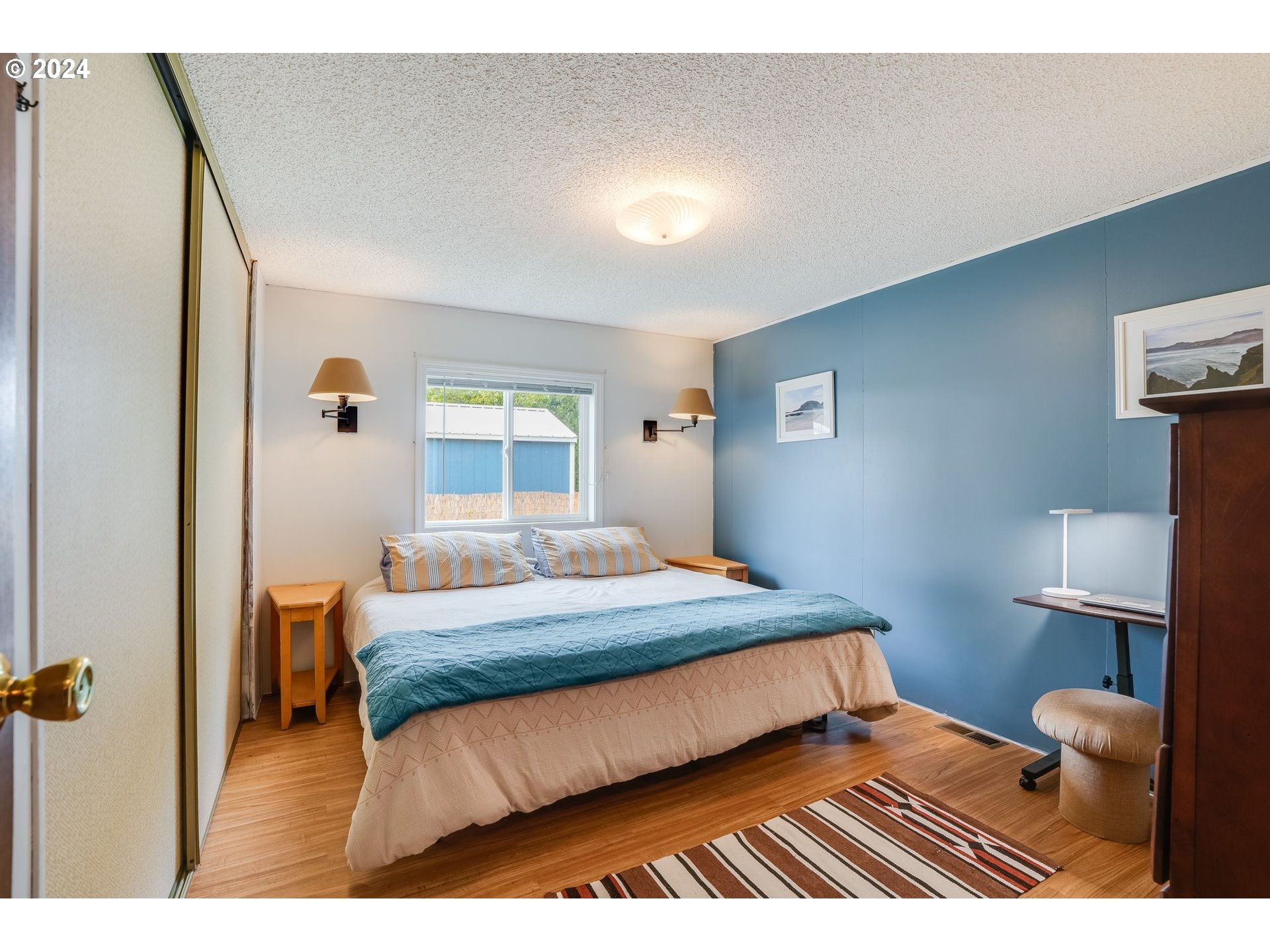 1056 CHARLOTTE CT