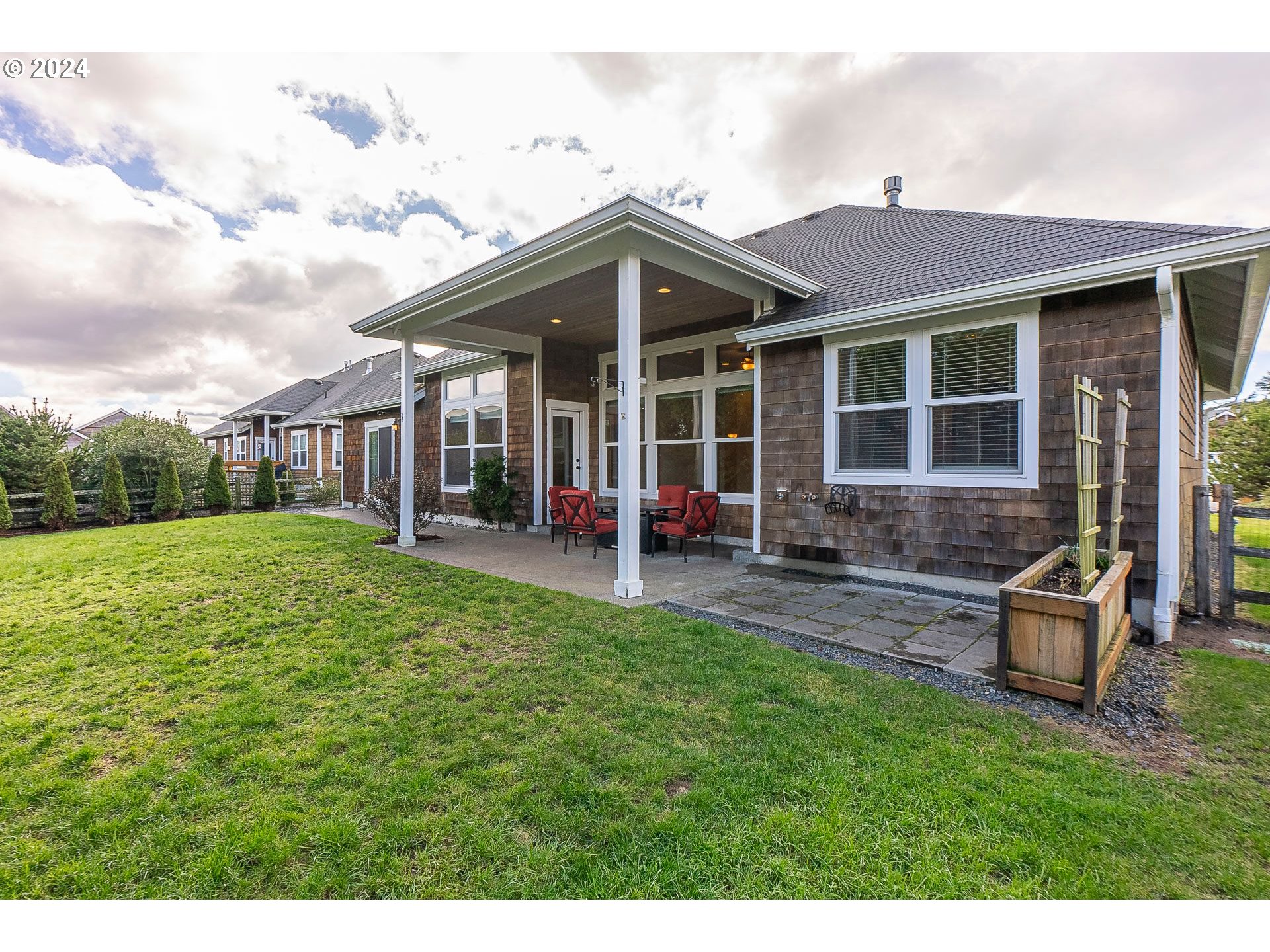 4649 SHERIDAN DR
