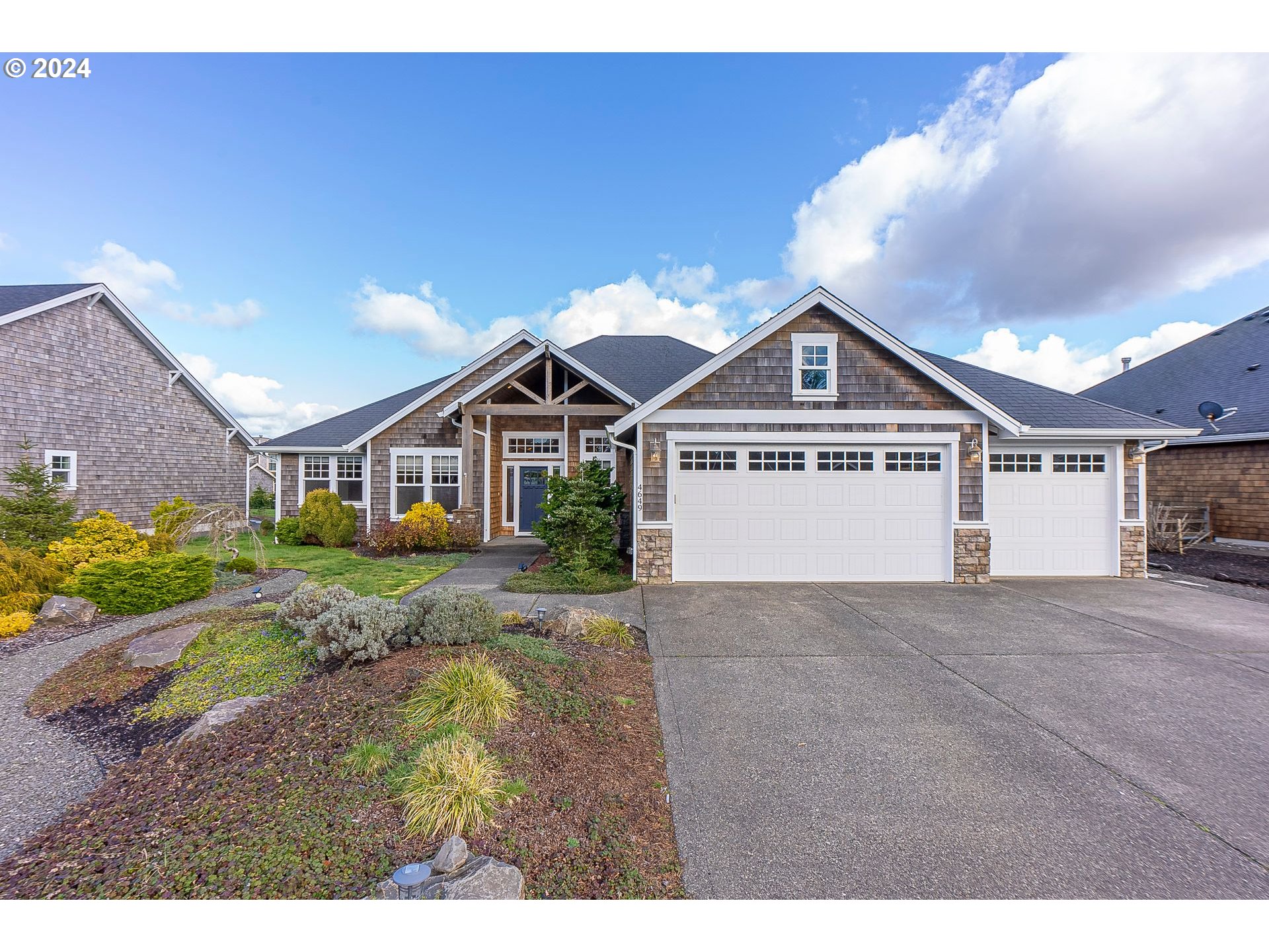 4649 SHERIDAN DR