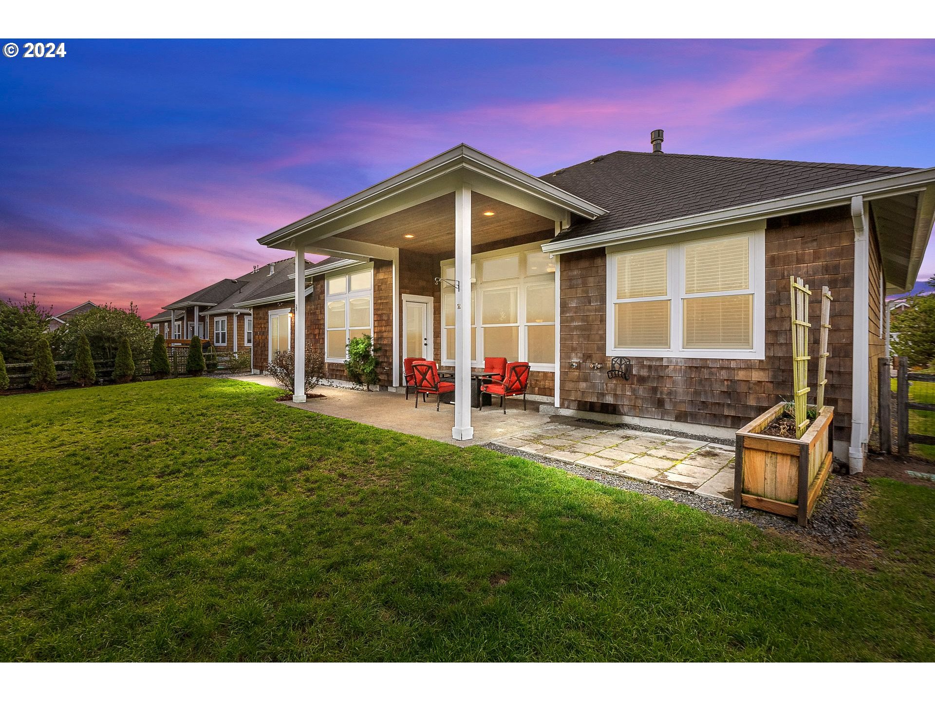 4649 SHERIDAN DR