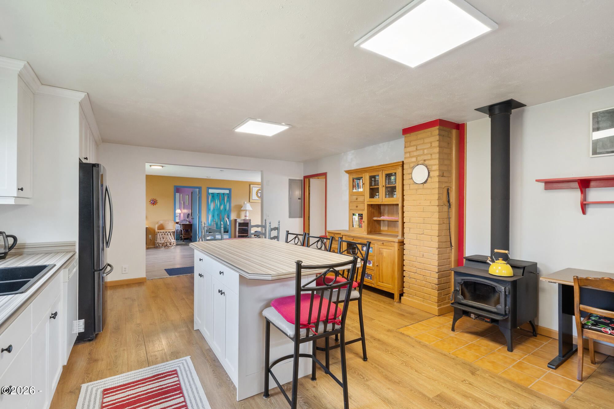 160 NE 20th Avenue