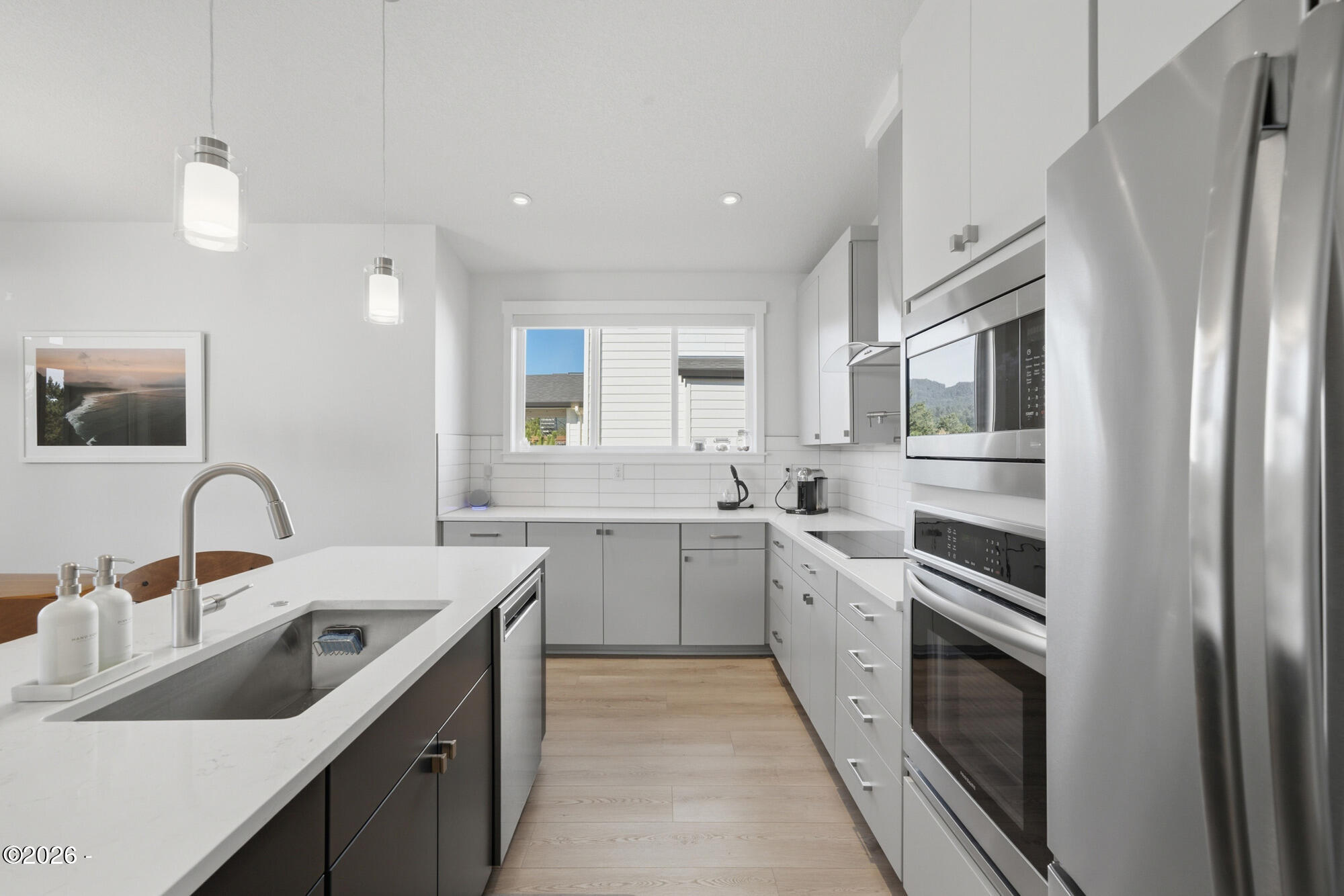 557 Sea View Drive