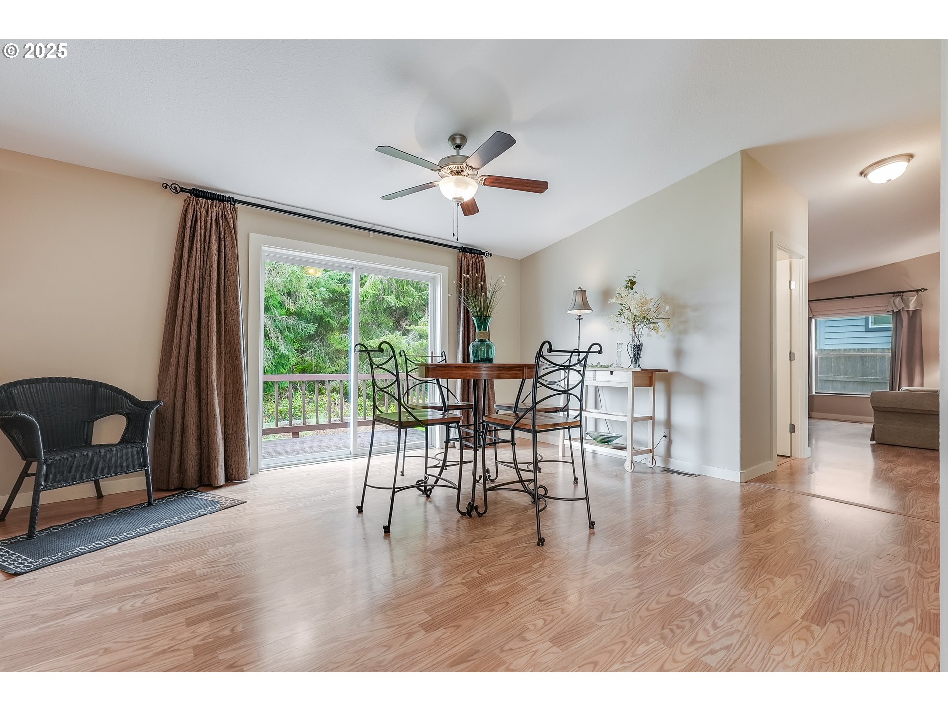 1309 NEHALEM AVE