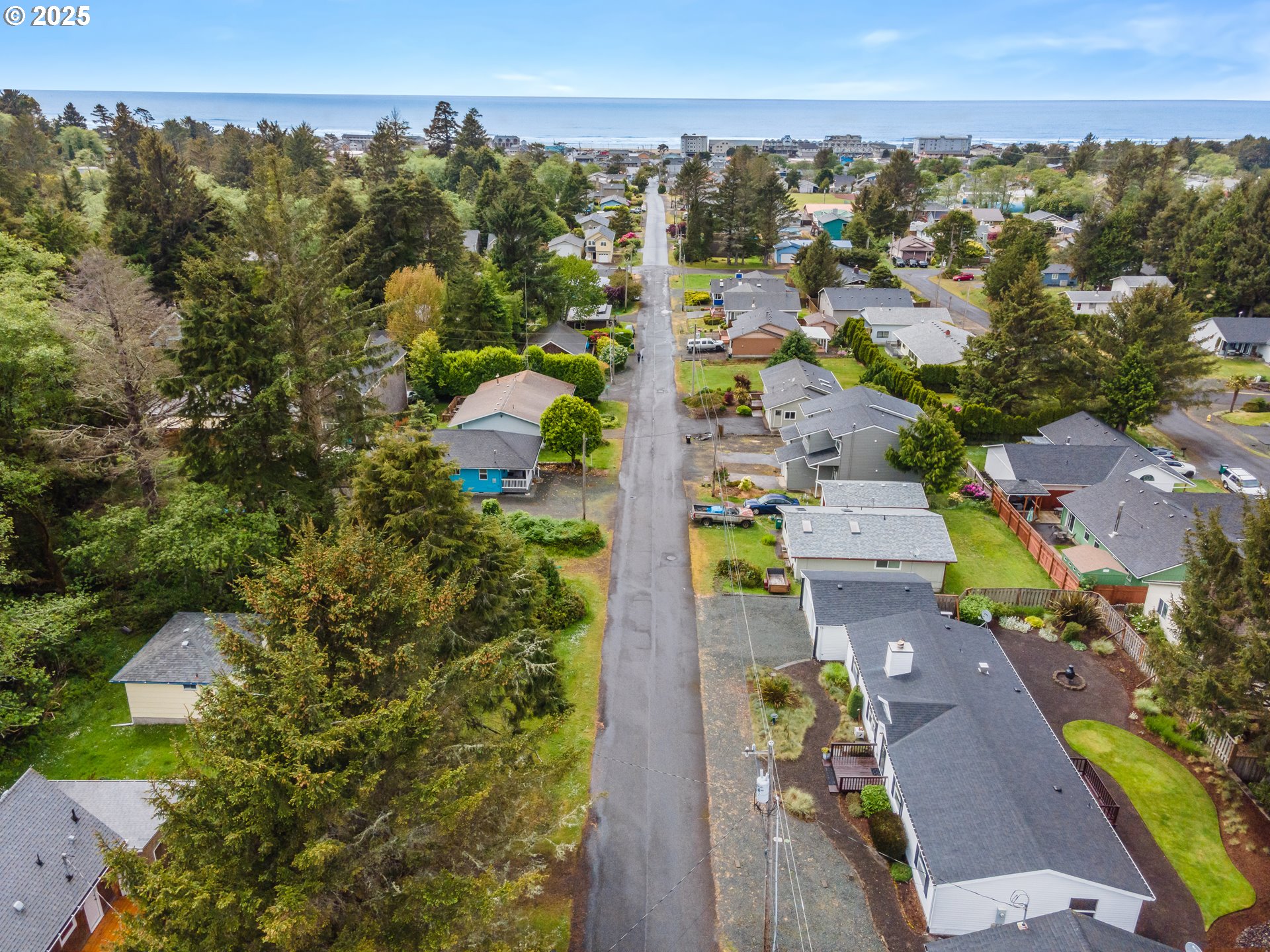 1309 NEHALEM AVE