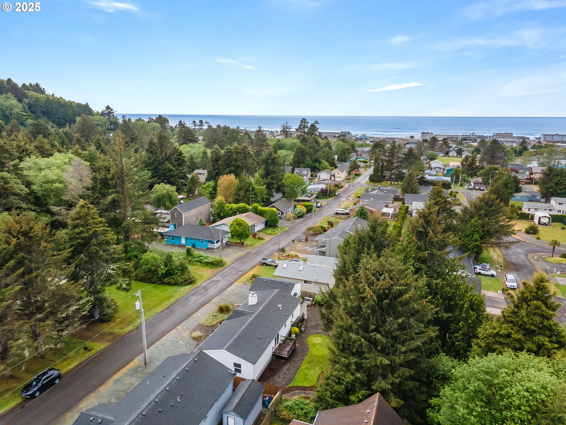 1309 NEHALEM AVE