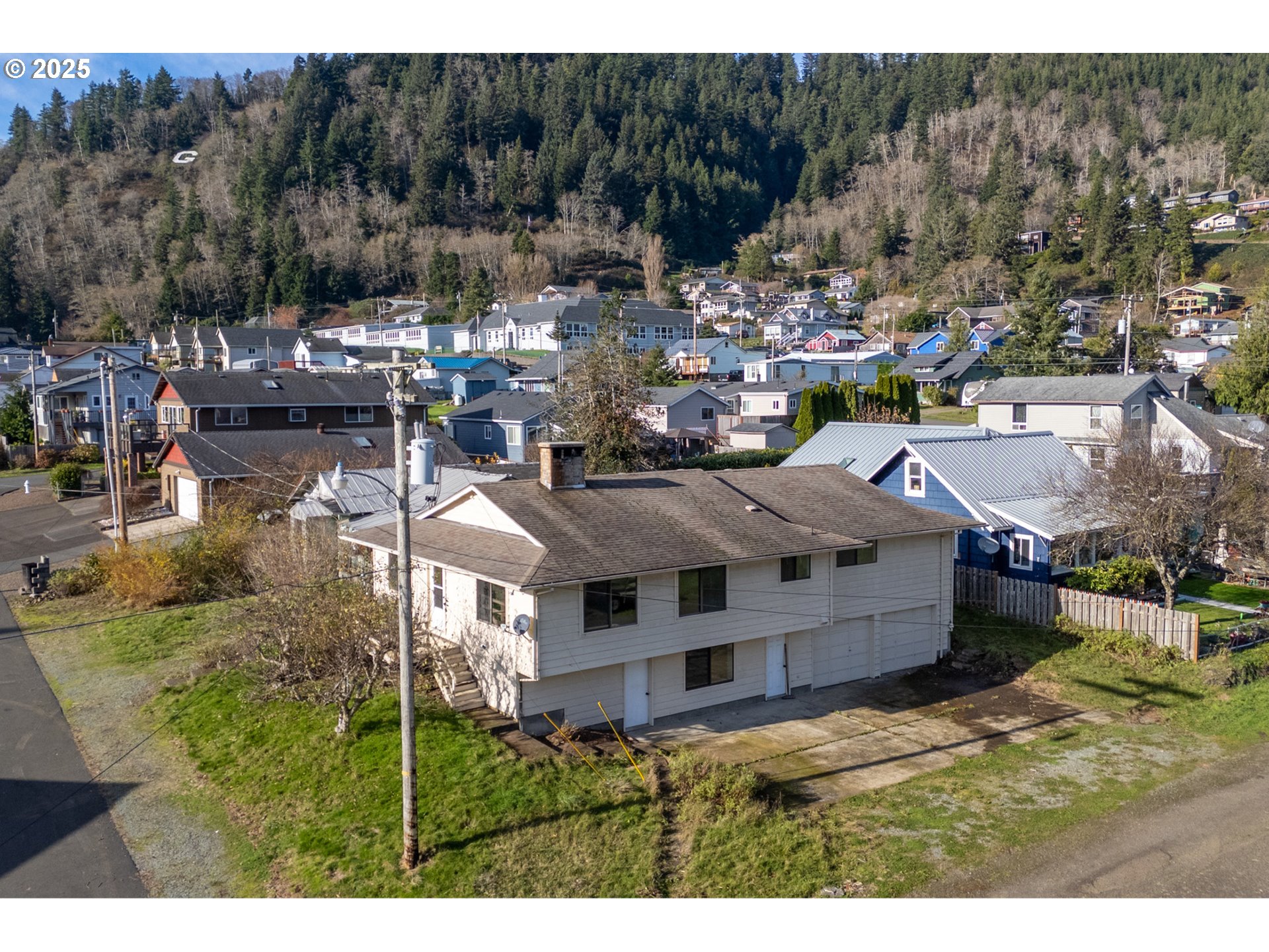 402 BIRCH AVE