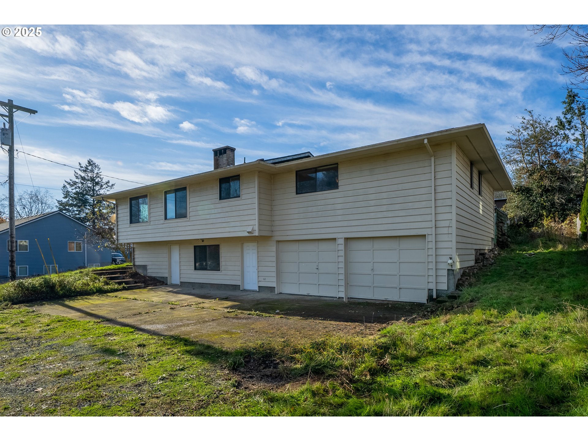 402 BIRCH AVE