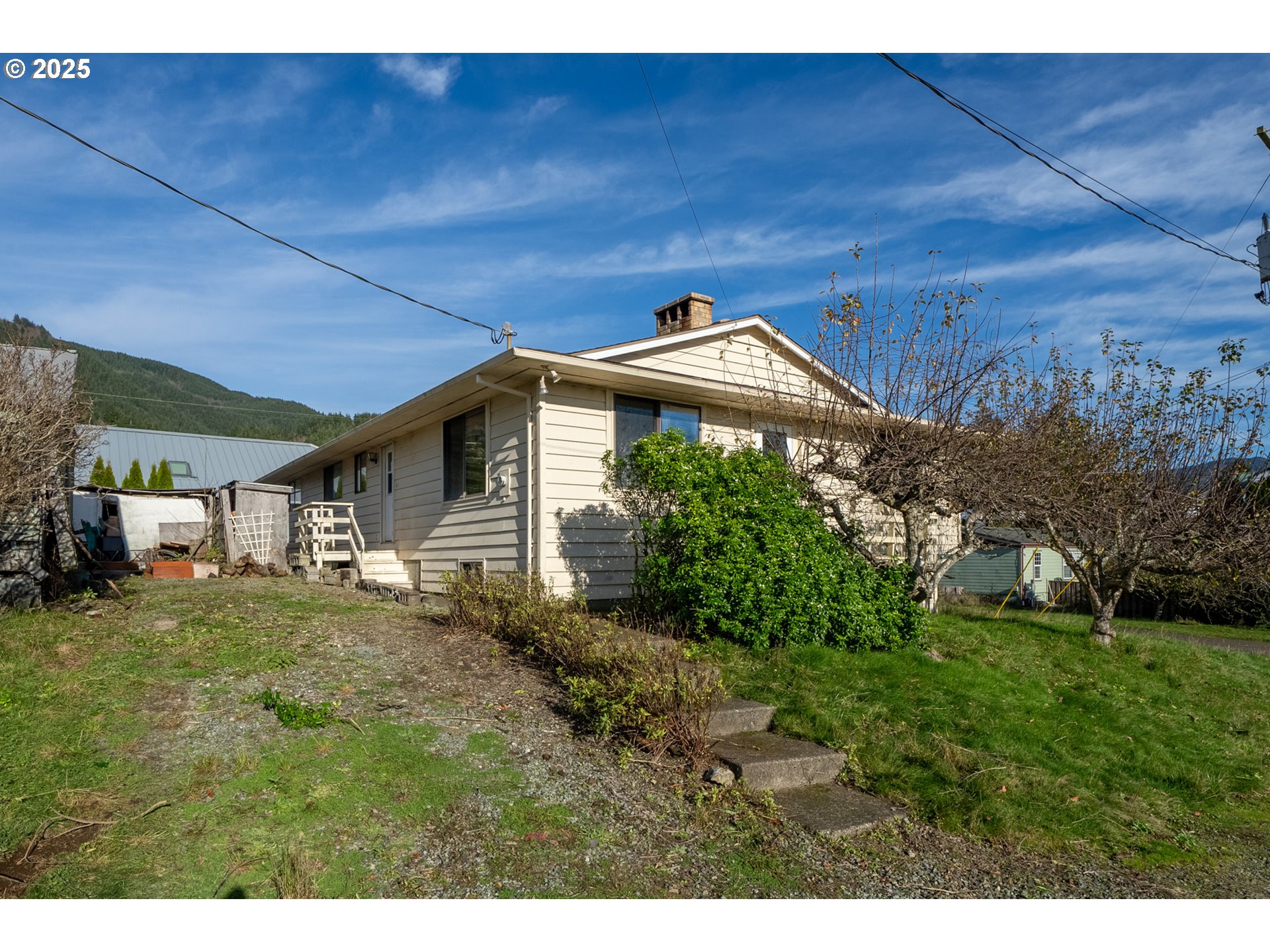 402 BIRCH AVE