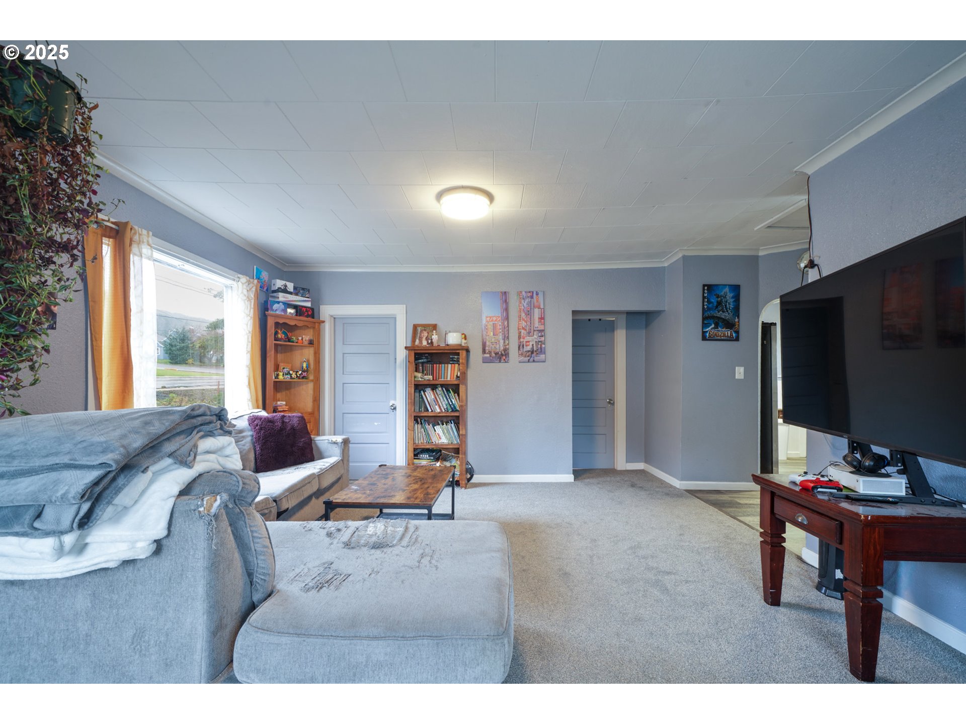 807 GARIBALDI AVE