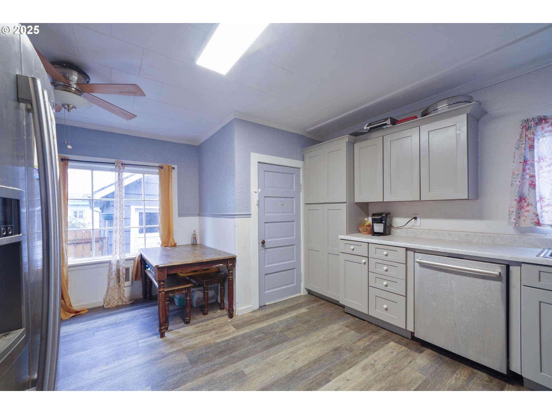 807 GARIBALDI AVE