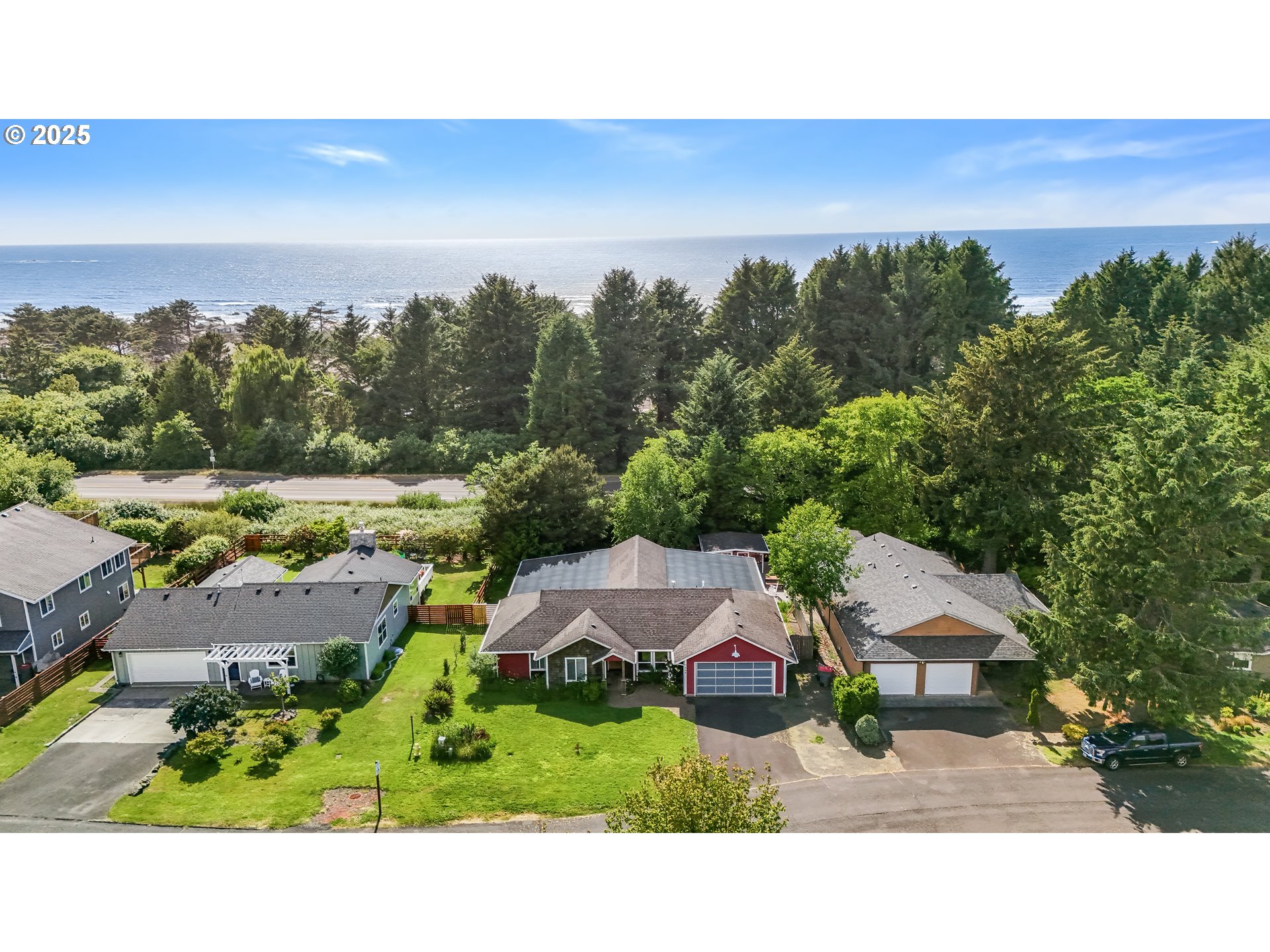 3664 W CHINOOK AVE