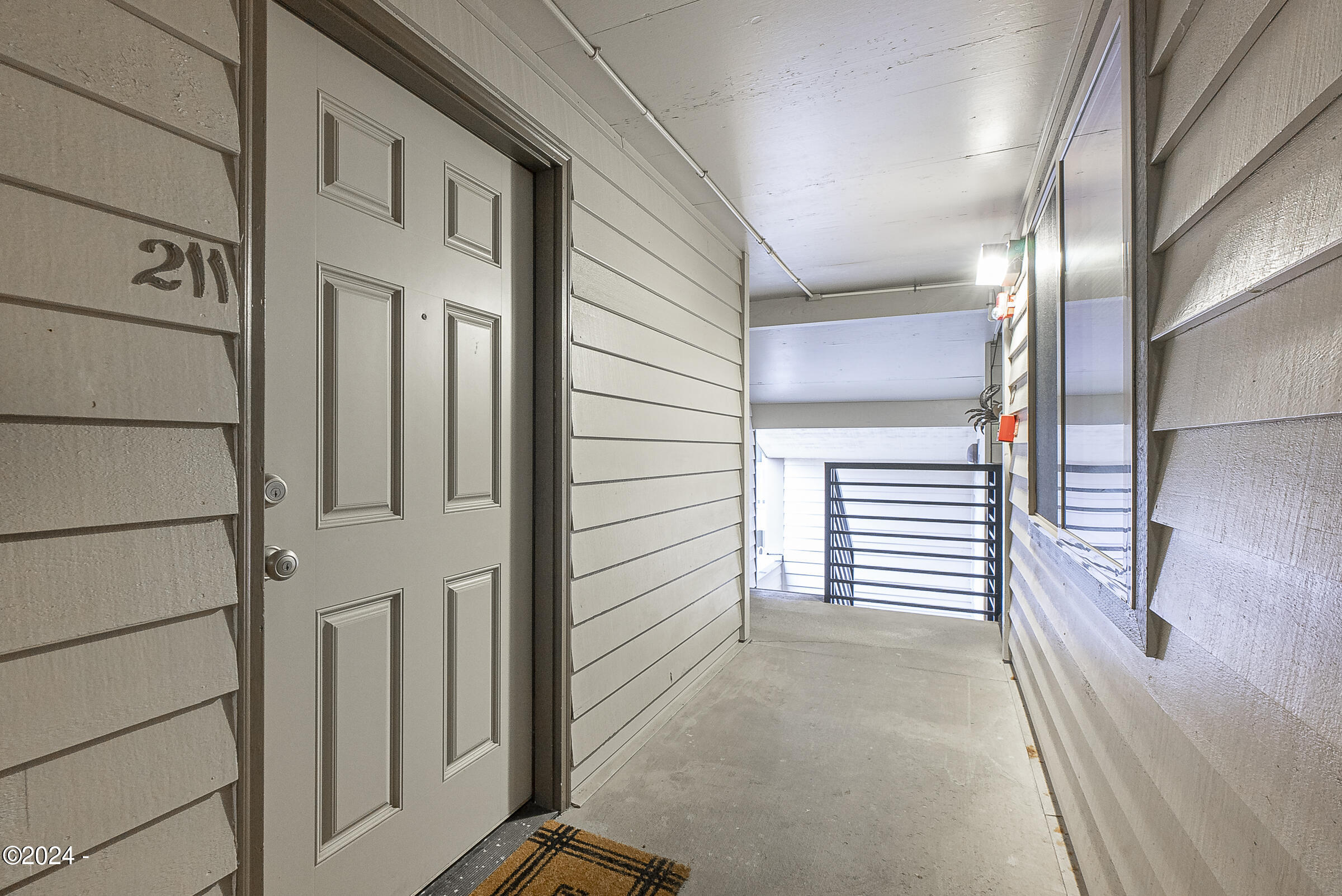 145 N Miller Street, 211