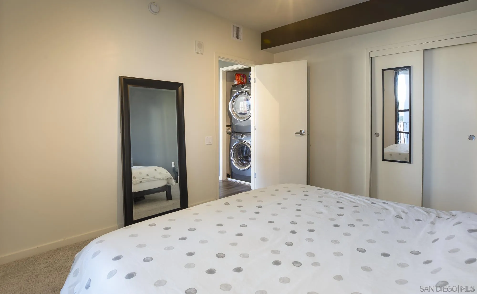 350 11th Ave Unit 630