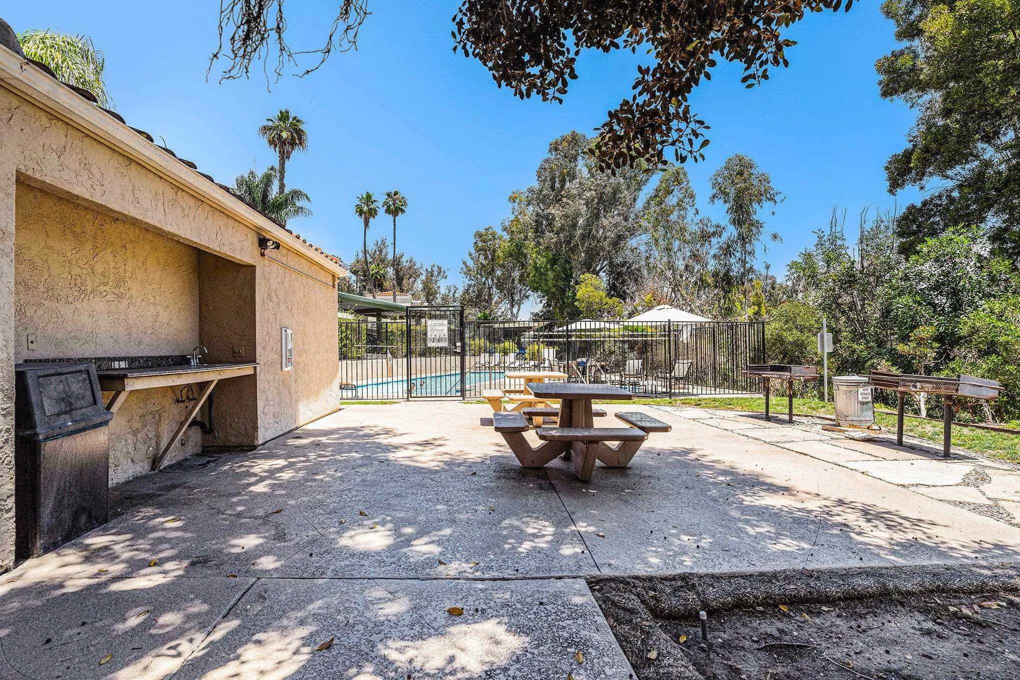 3625 Ash St Unit 13