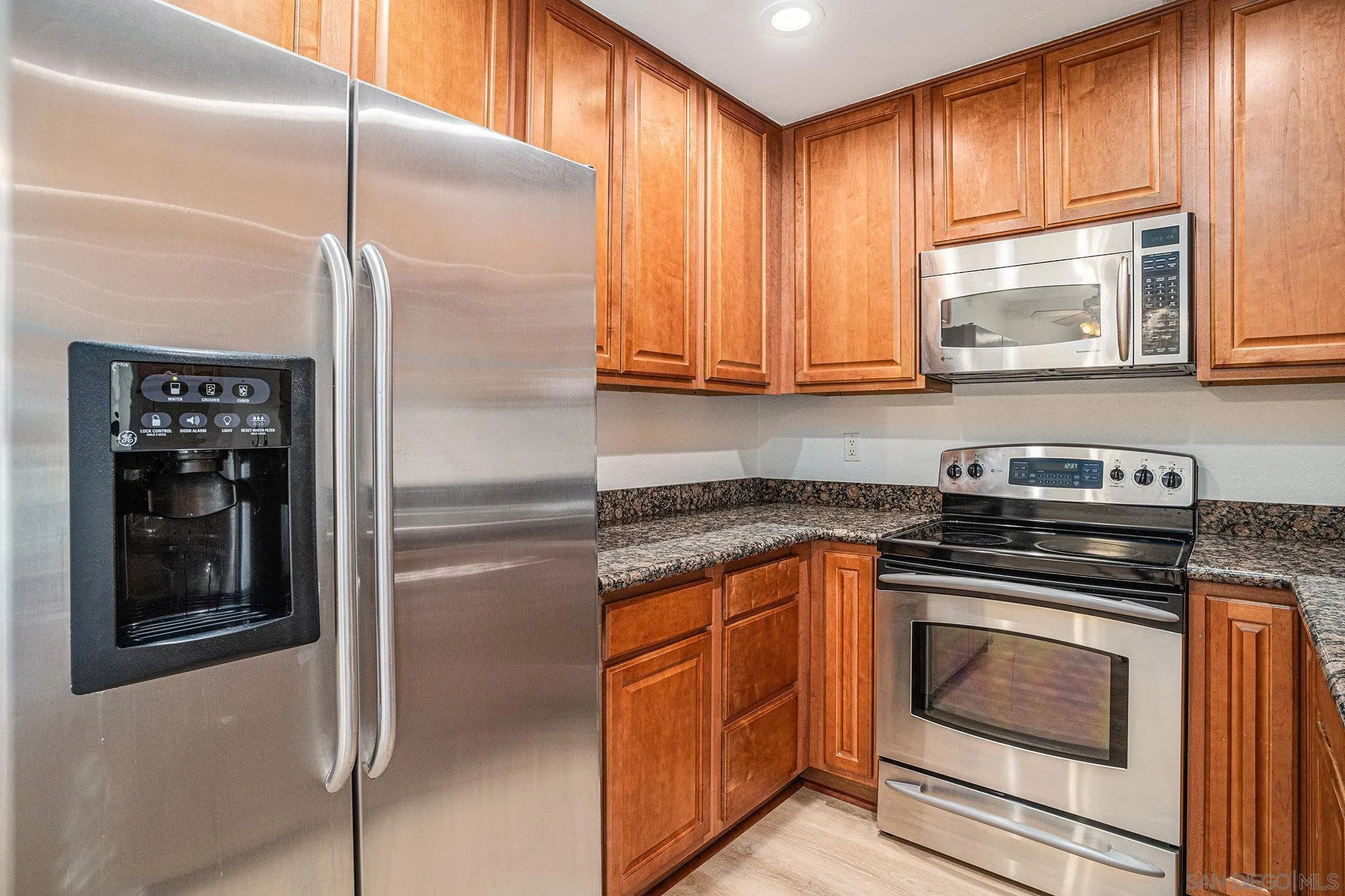 3625 Ash St Unit 13