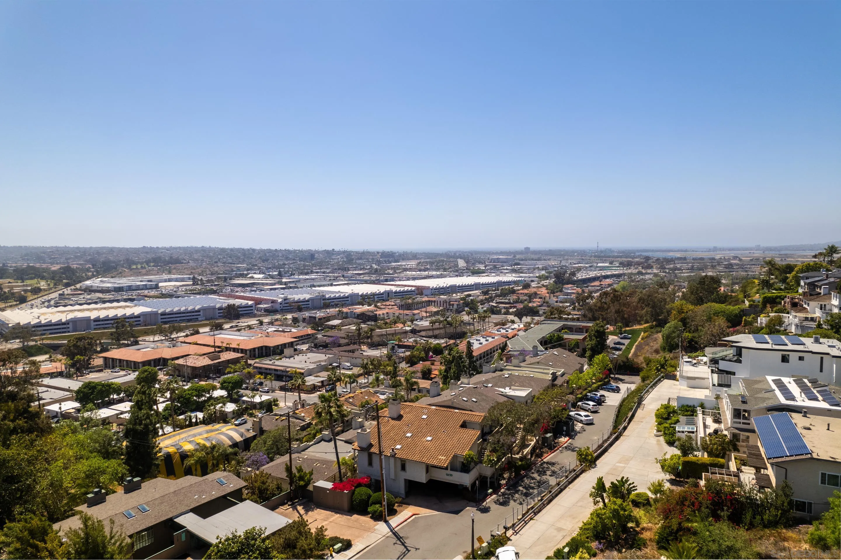 2235 Linwood Street Unit A6