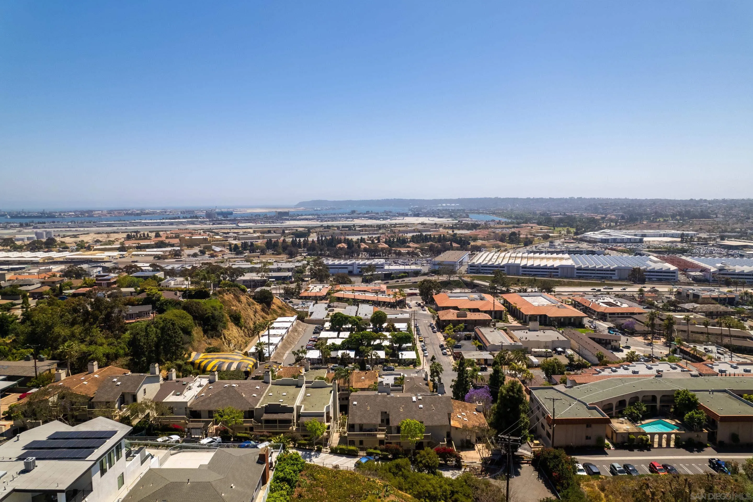 2235 Linwood Street Unit A6