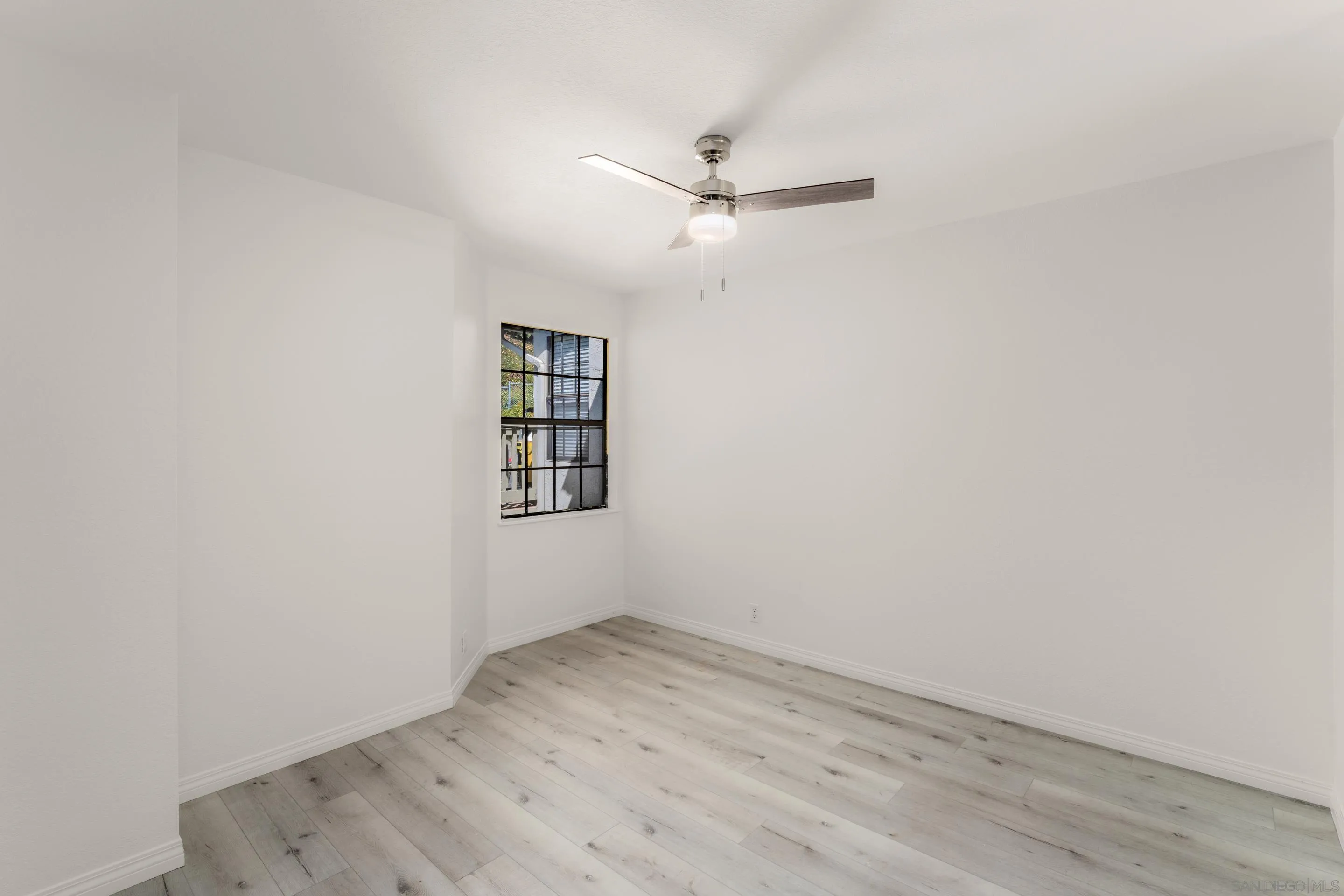 2235 Linwood Street Unit A6