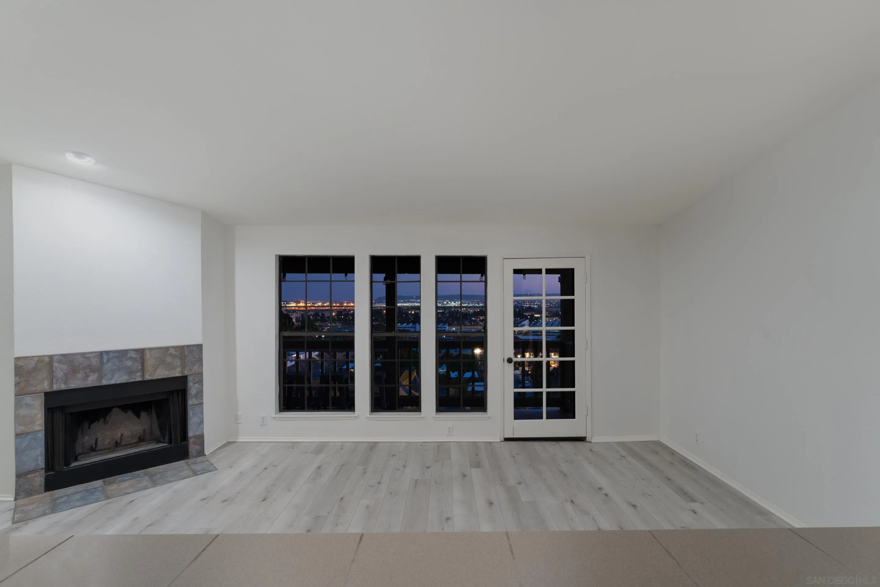 2235 Linwood Street Unit A6