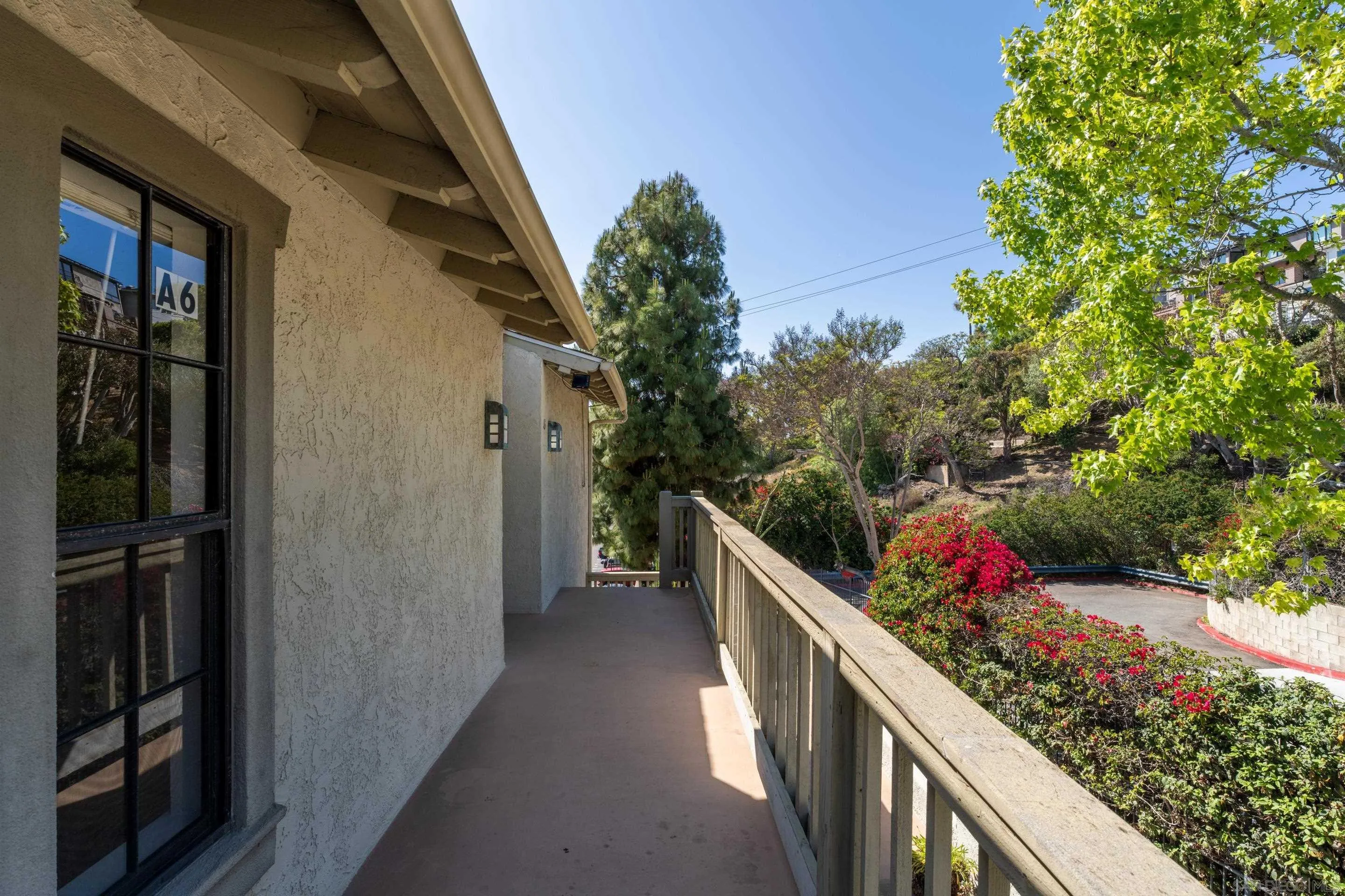 2235 Linwood Street Unit A6