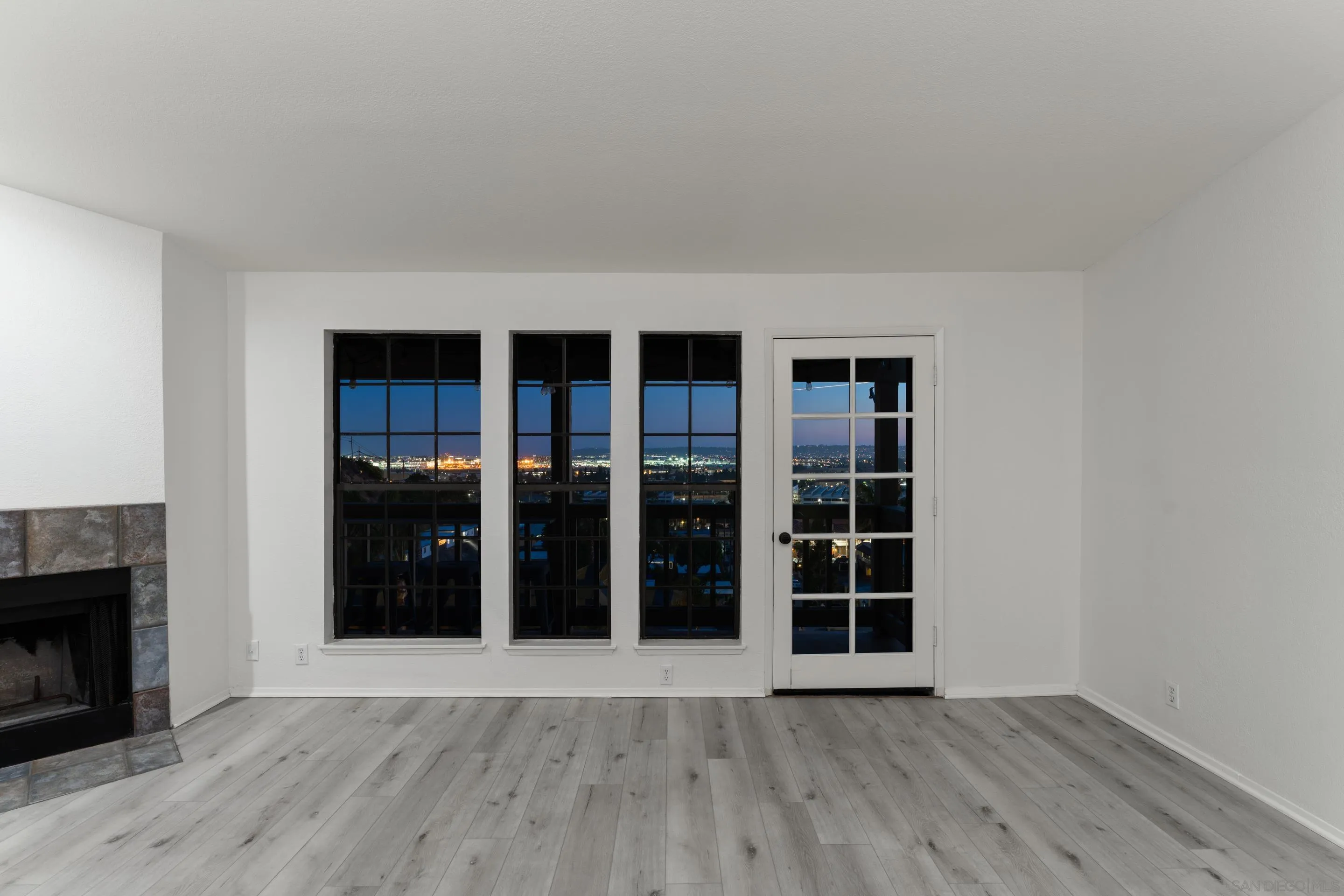 2235 Linwood Street Unit A6
