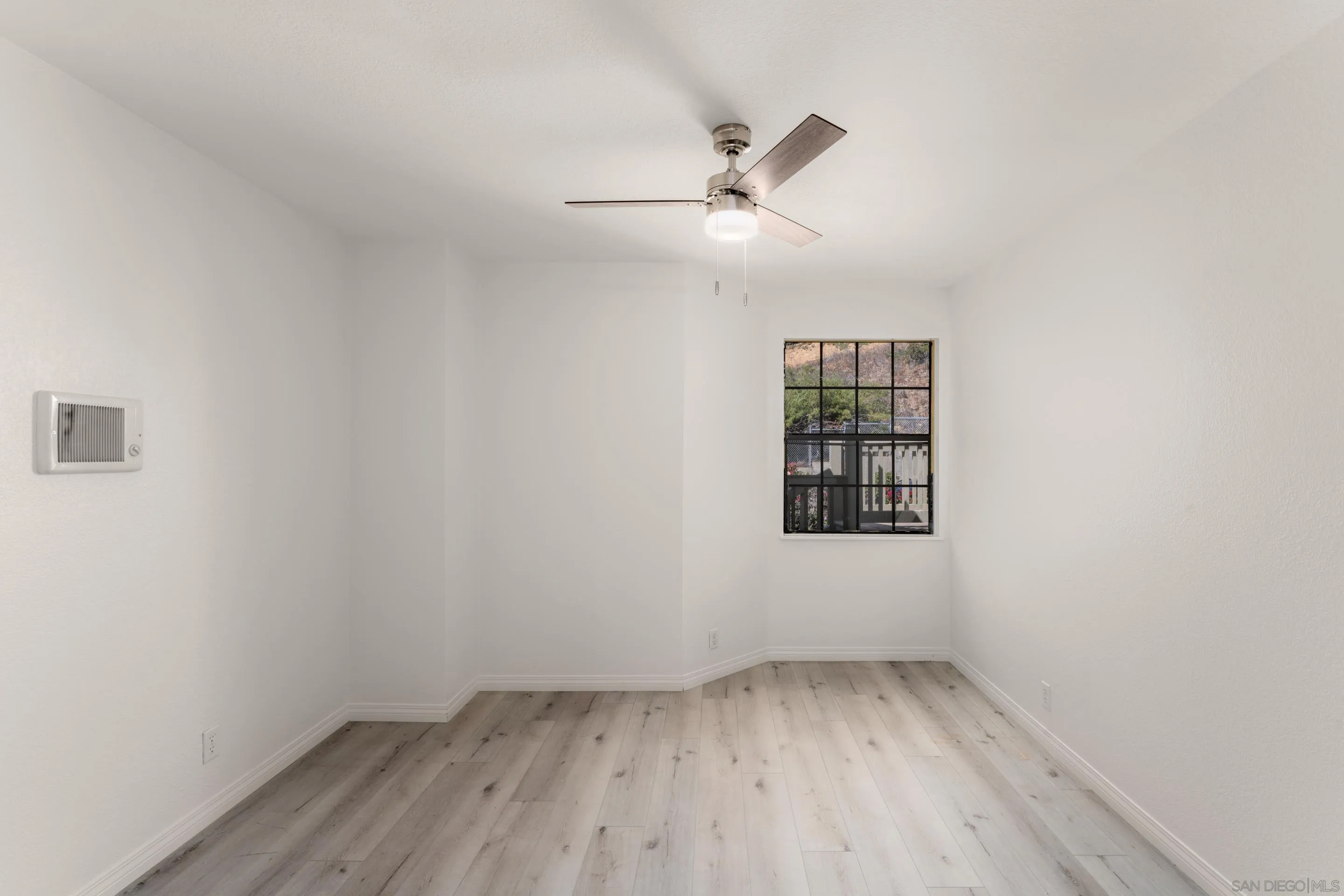 2235 Linwood Street Unit A6