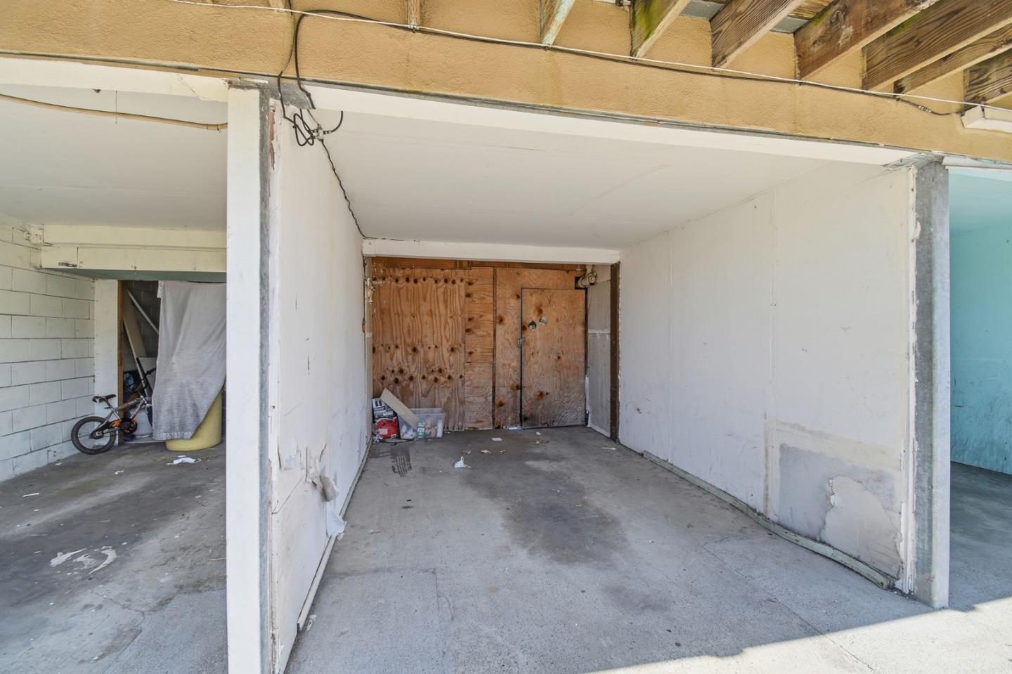 576 Sylvan Street 20