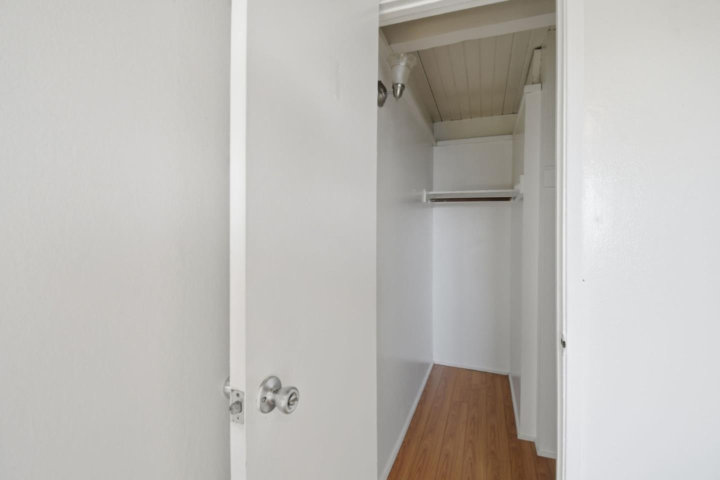 576 Sylvan Street 20