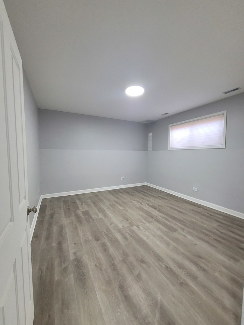 826 E 89TH Street